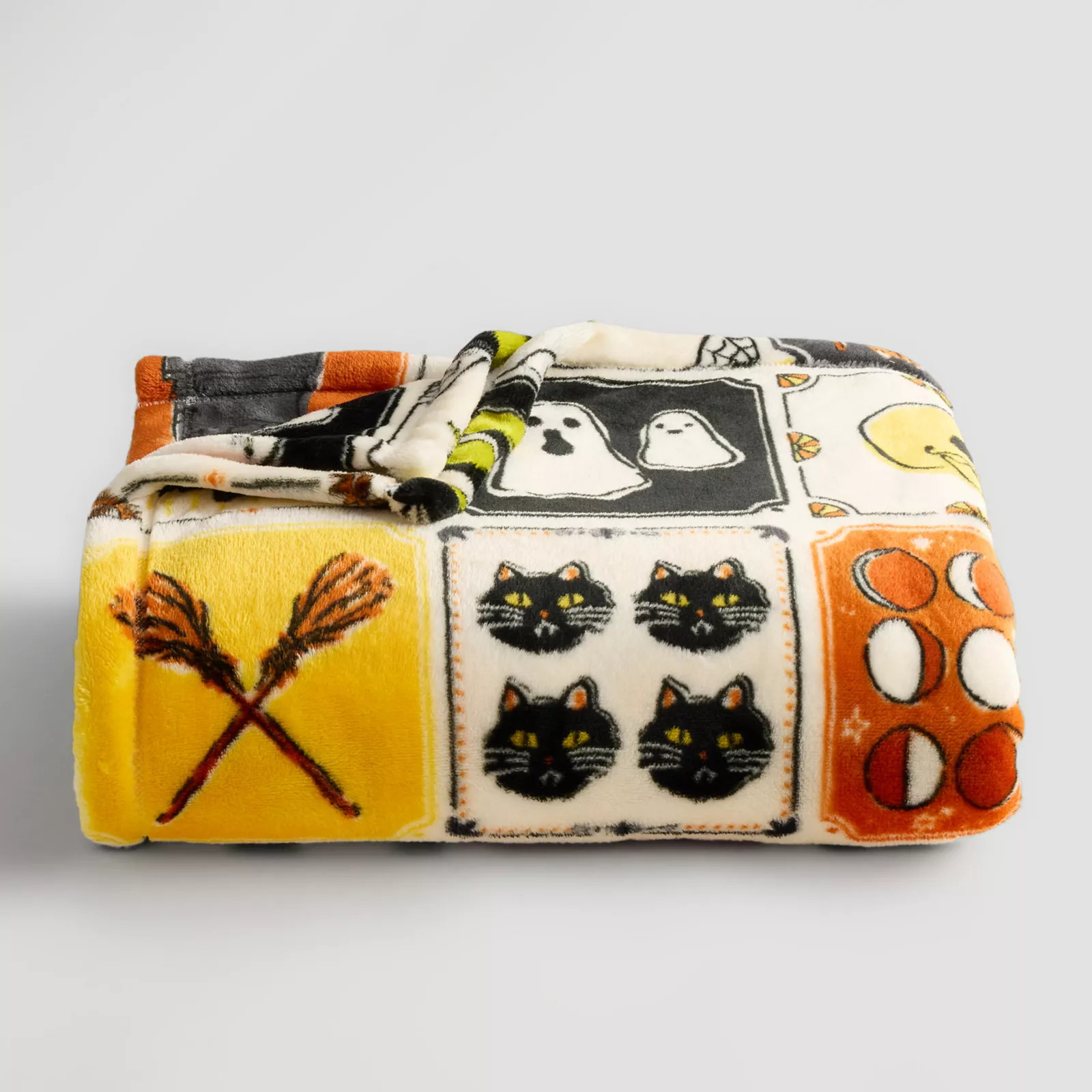 The Big One\u00ae Halloween Oversized Supersoft Plush Throw BlanketThe Big One | Kohl's