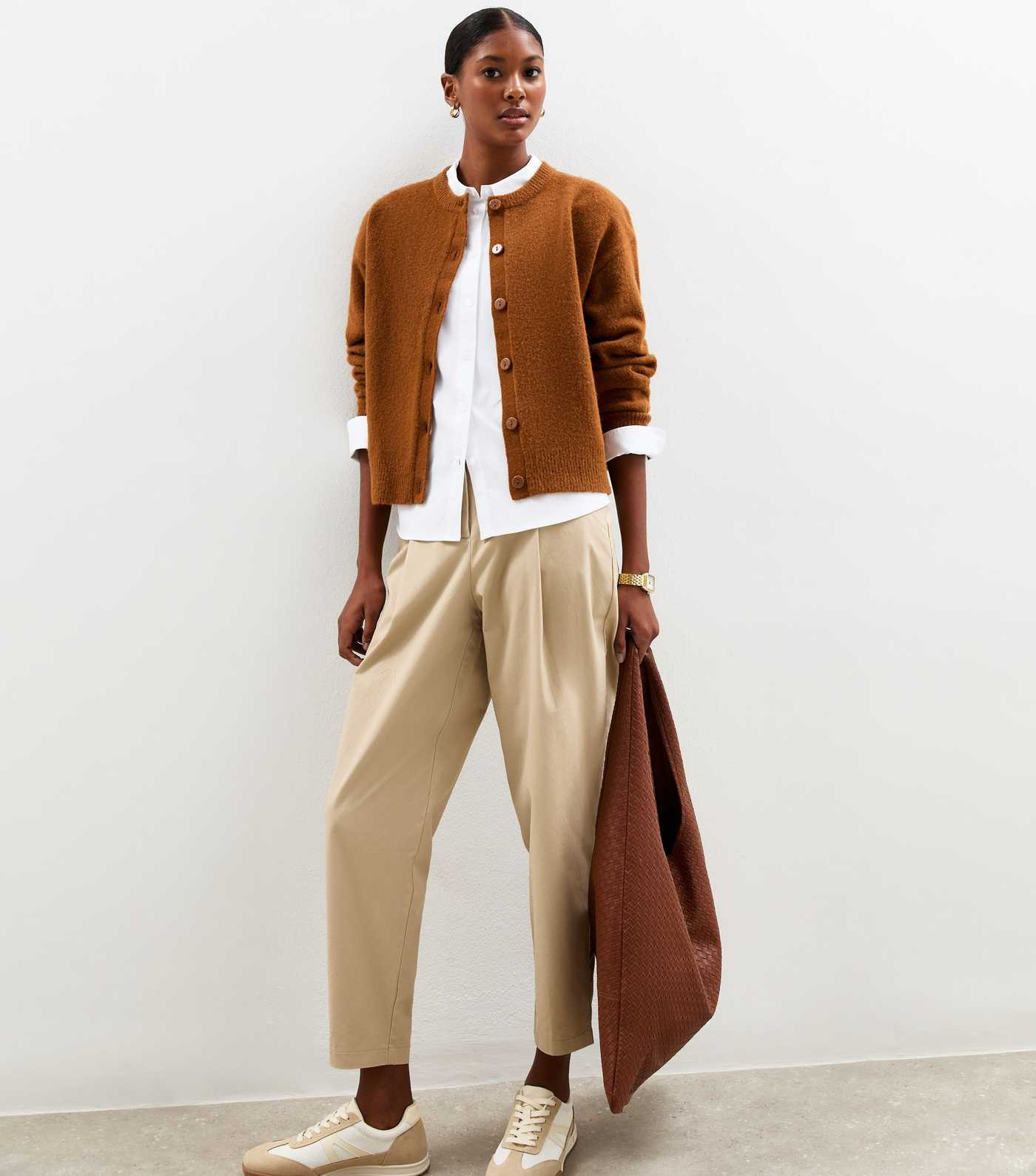 White Slim Fit Poplin Shirt | New Look | New Look (UK)