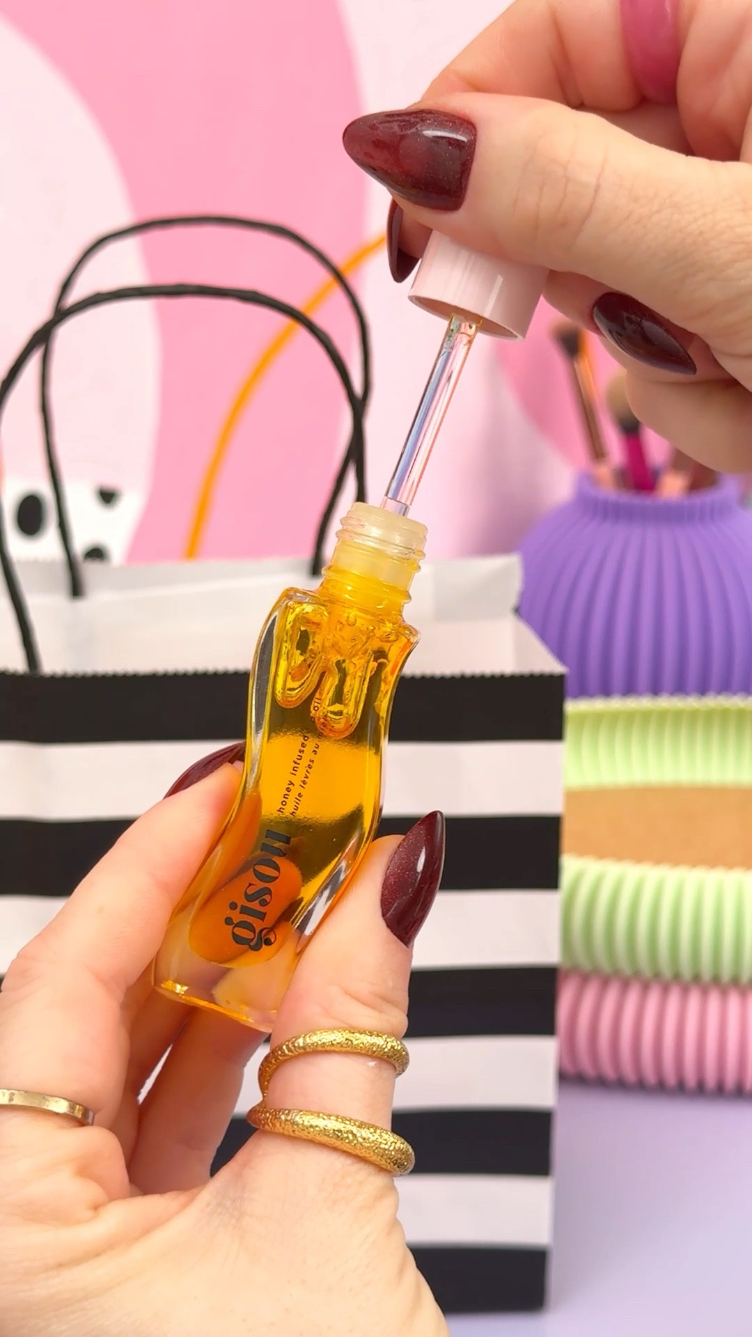 ✨mini Sephora haul✨ 

Sephora Favs Favorites 
Gucci Glow Powder Gel Highlighter 02 Frosted Lilac
Fenty beauty by Rihanna Cheeks suede waterproof powder blush in Wattabrat
Touchland power mist hydrating hand sanitizer scent rainwater
Gisou honey infused hydrating lip oil in honey gold
Gisou honey infused hair repair serum 

#beauty #makeup #haul #sephora #gift #gifts #holiday 

#LTKBeauty #LTKCyberWeek #LTKGiftGuide