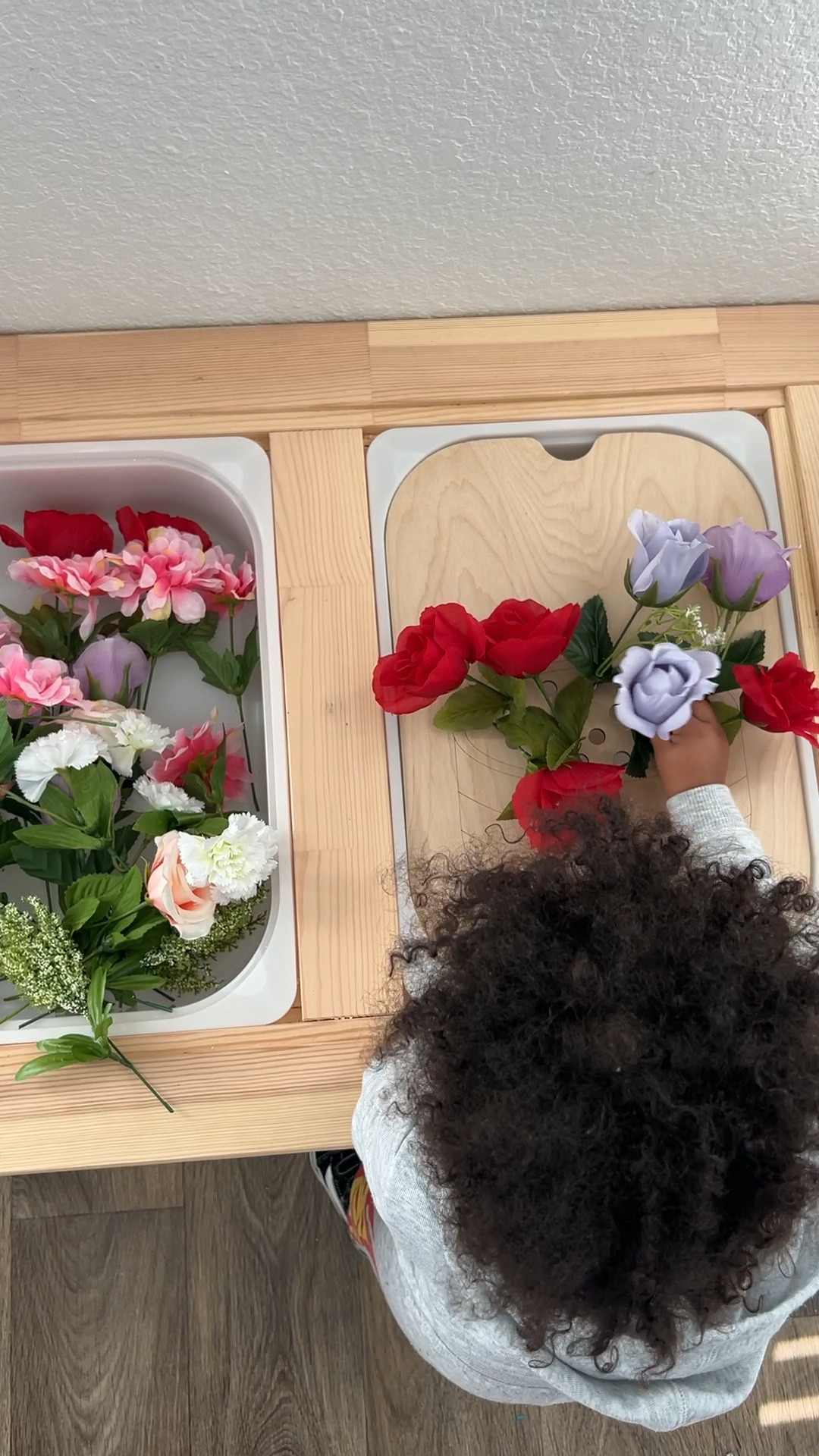 Valentine sensory bin ideas, sensory table, Flisat table, sensory bin insertt

#LTKkids #LTKbaby