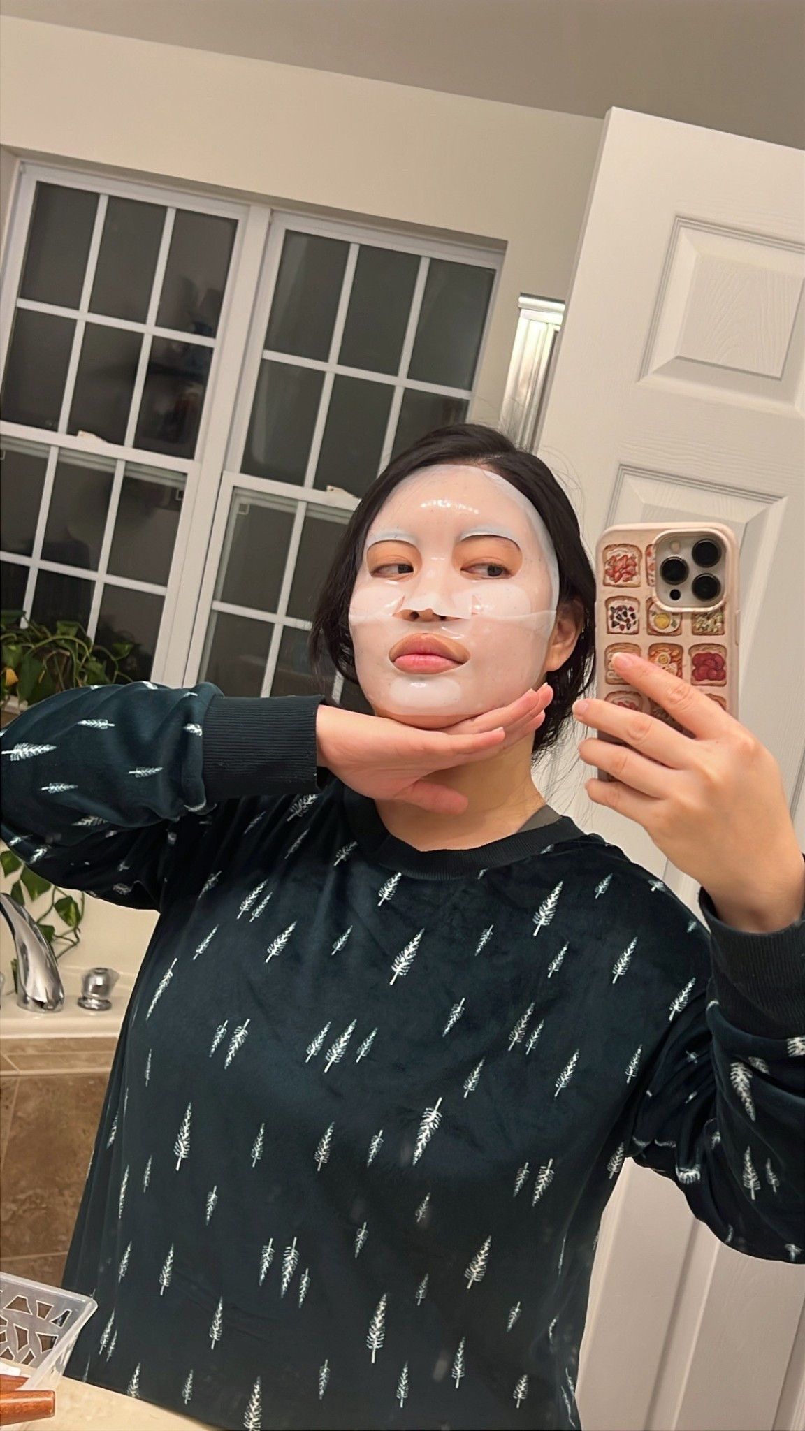 I looove an overnight face mask and this one of my faves for sure! 💙

#LTKBeauty #LTKselfcare #LTKdayinmylife