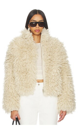 SAMSOE SAMSOE Samedda Bomber in Cream. - size S | Revolve Clothing (Global)