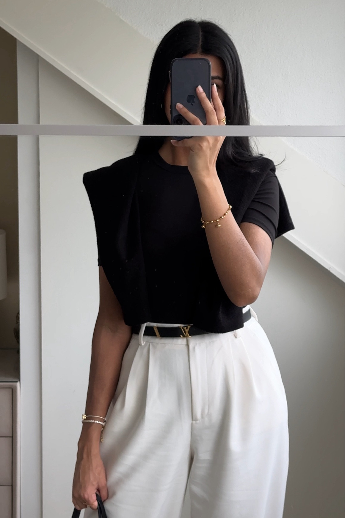 Trousers: A&F Sloane Curve-Love

#LTKworkwear #LTKtravel #LTKeurope