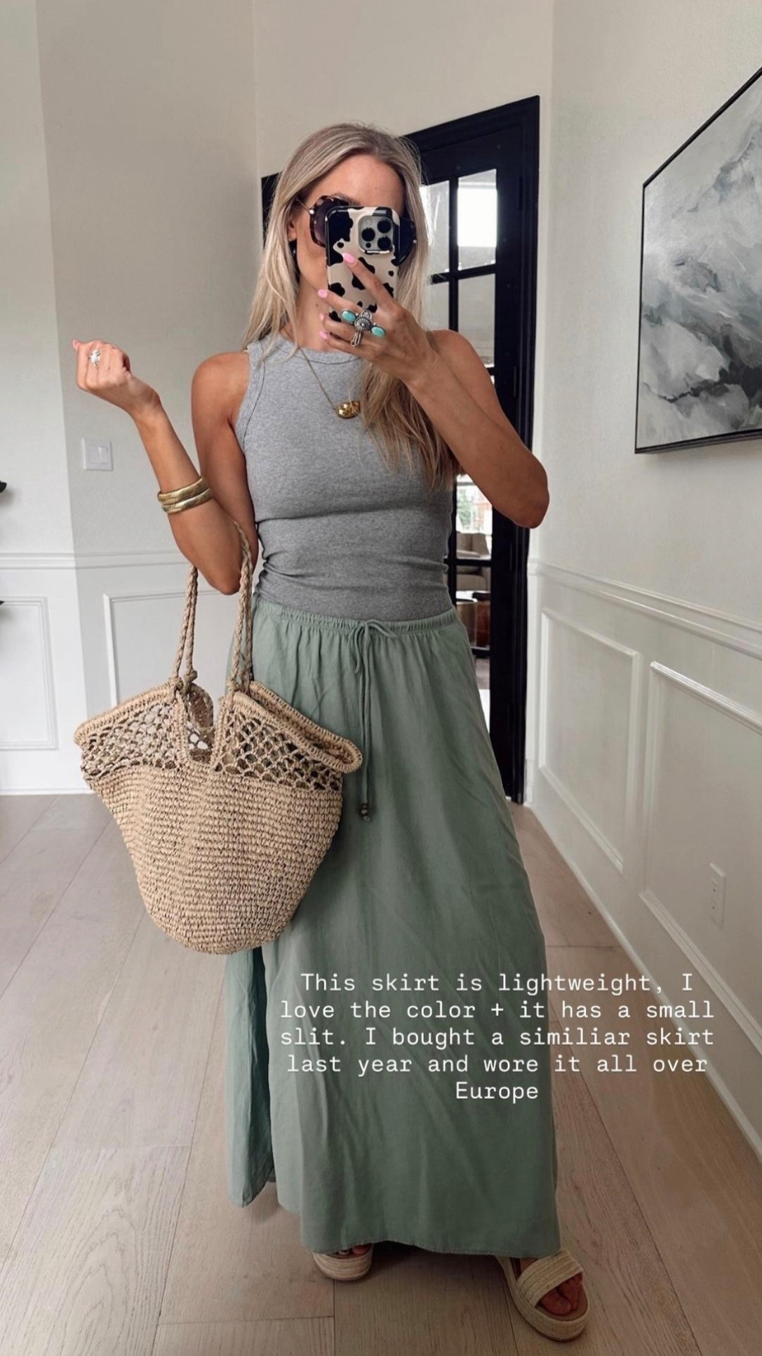 ✨SCROLL TO SHOP✨

Head to Toe Target 🎯 Outfit

I wore a similar skirt last year all over Europe. I love how lightweight & versatile it iss

Tank: size s 
Skirt: small
Wedge shoes: 100/10 
Straw Tote: will be taking to every beach 🏝️

#LTKdayinmylife #LTKgrwm #LTKTravel