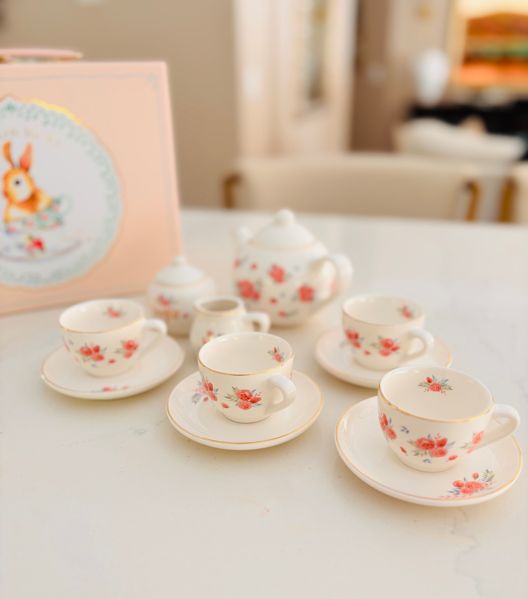 Kids pretty floral tea set 