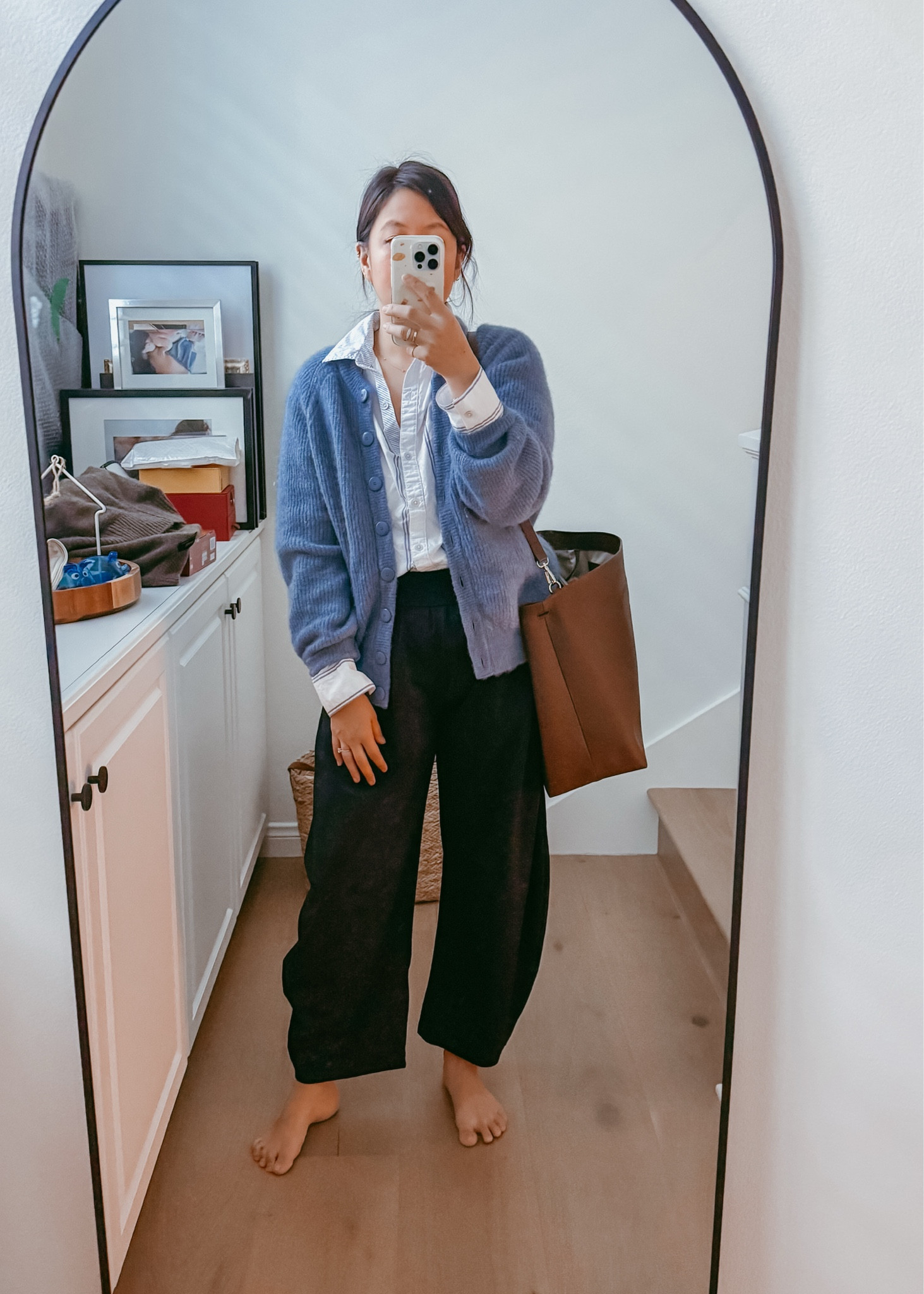 office fit in my fave new pants 

#LTKmorningroutine #LTKootd #LTKgrwm