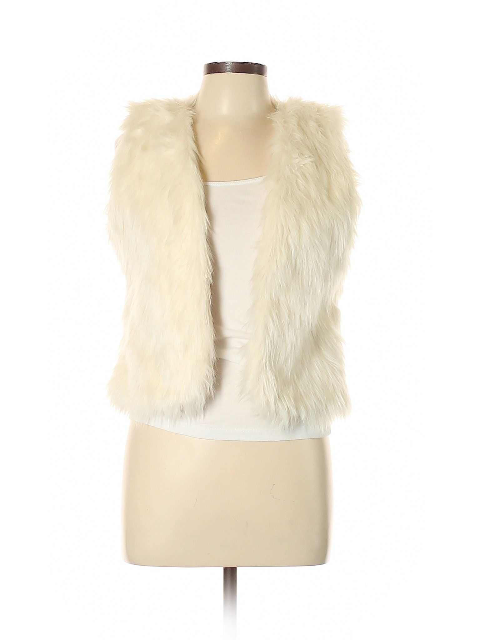 Mossimo Supply Co. Faux Fur Vest Size 11: Beige Junior Jackets & Outerwear - 44877593 | thredUP
