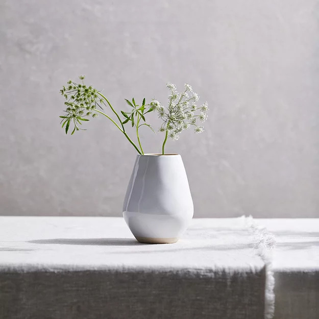 Albury Ceramic Vase - Small | The White Company (UK)