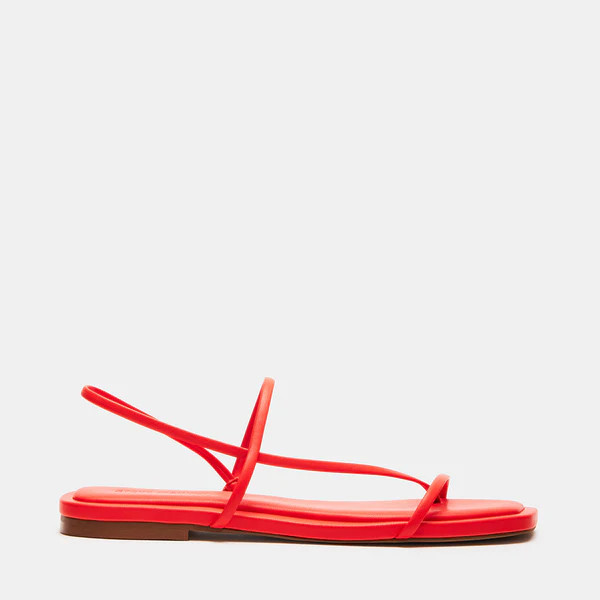 LYNLEY RED | Steve Madden (Canada)