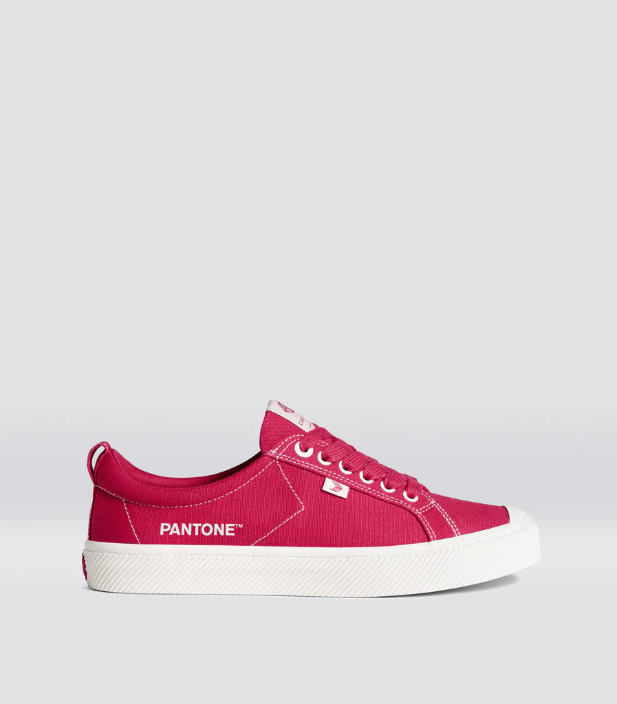 OCA Low Pantone Viva Magenta Canvas Contrast Thread Sneaker Women | Cariuma