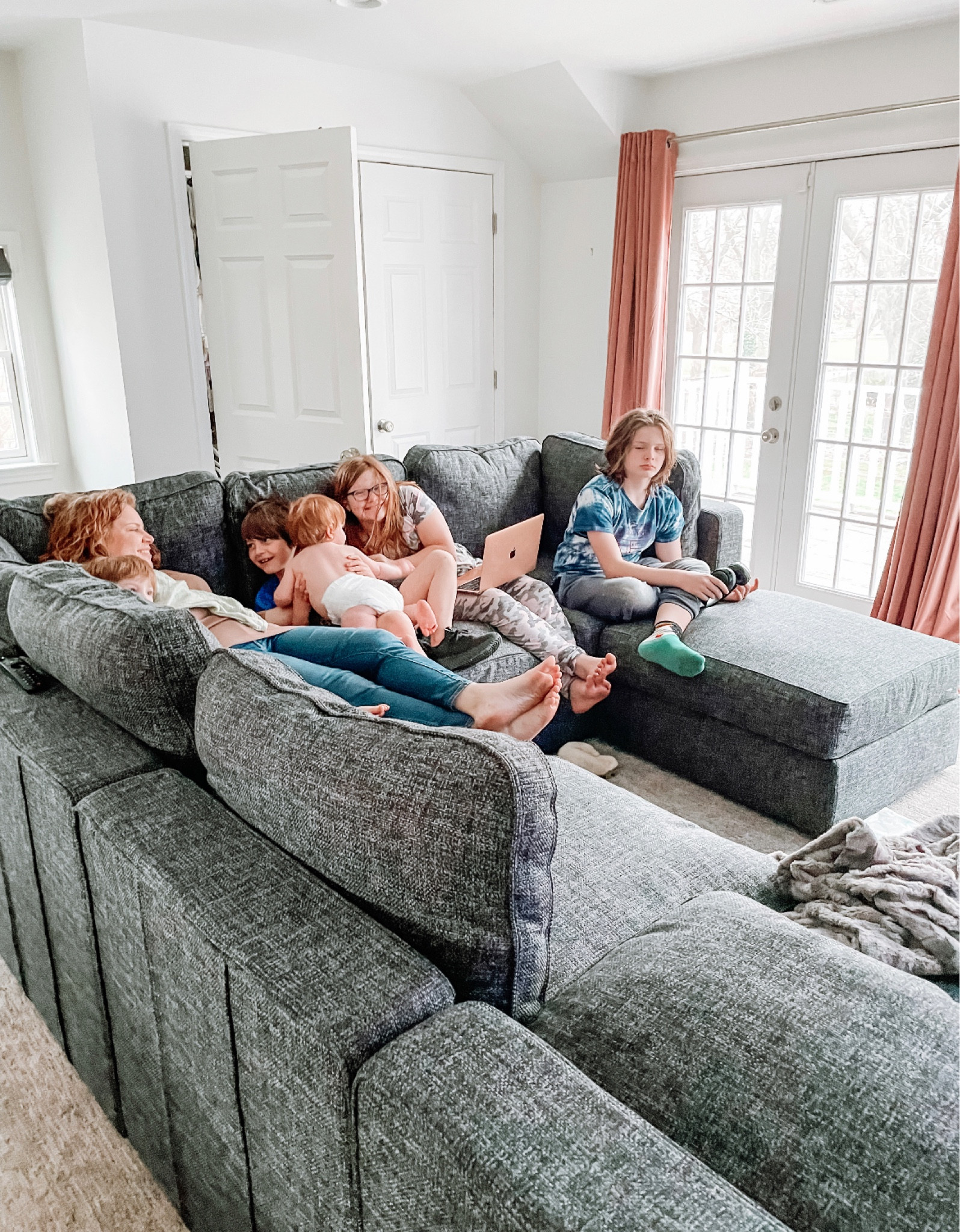 sectional, couch

#LTKFind #LTKsalealert #LTKhome