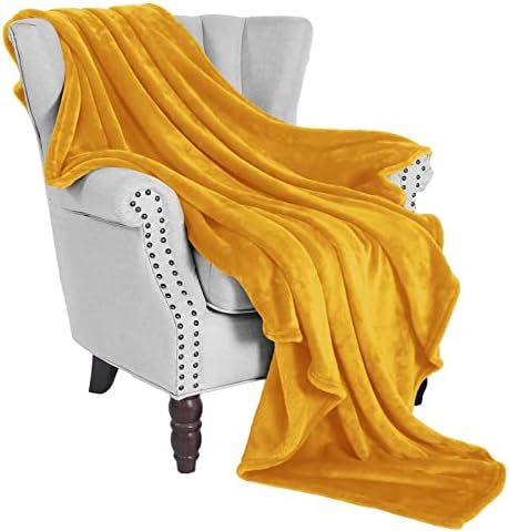 Exclusivo Mezcla Fleece Throw Blanket for Couch, Sofa and Bed, Super Soft Blankets and Warm Throw... | Amazon (US)