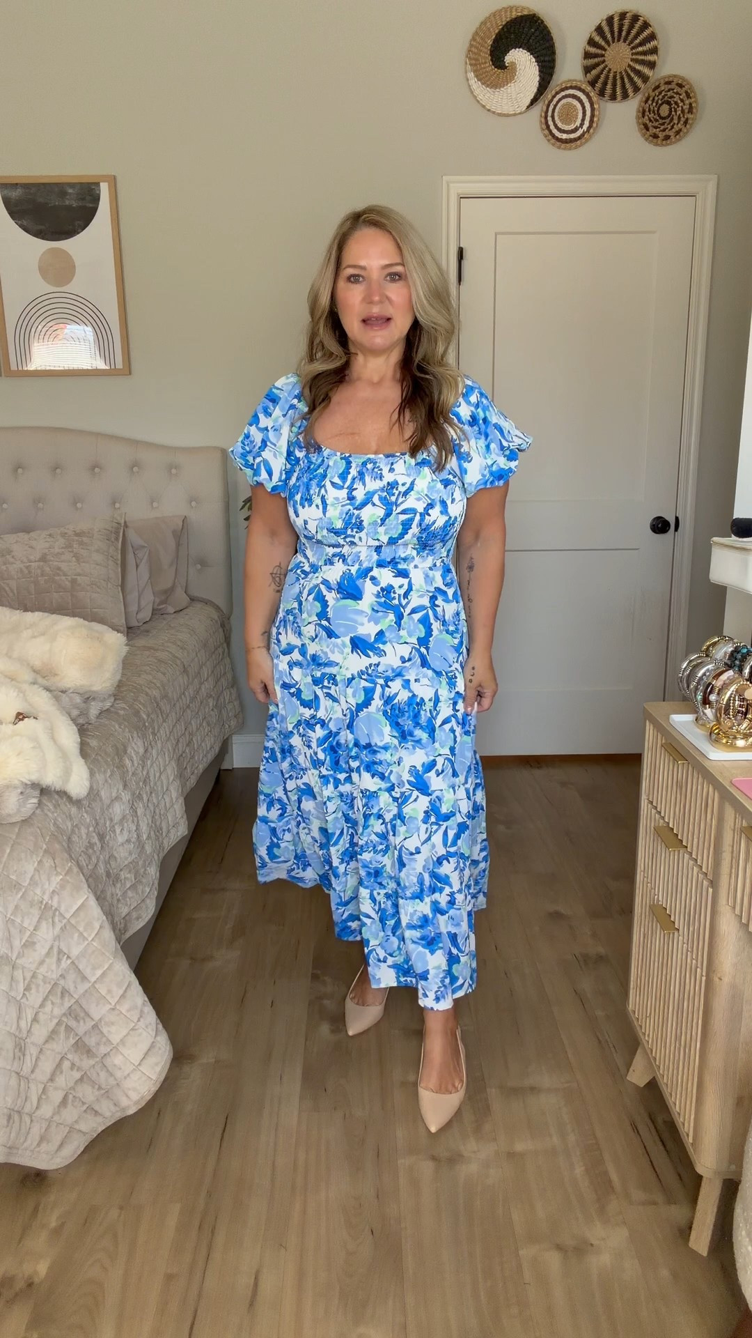 Size large

#LTKMidsize #LTKPetite #LTKOver40