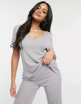 Missguided t-shirt and flared pants set in gray | ASOS (Global)