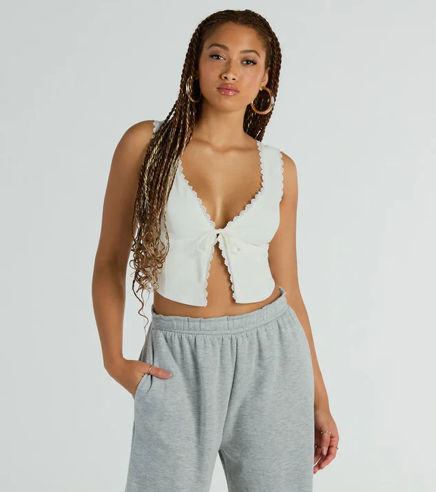 So Fresh Lace-Trim Linen Cropped Tank Top | Windsor Stores