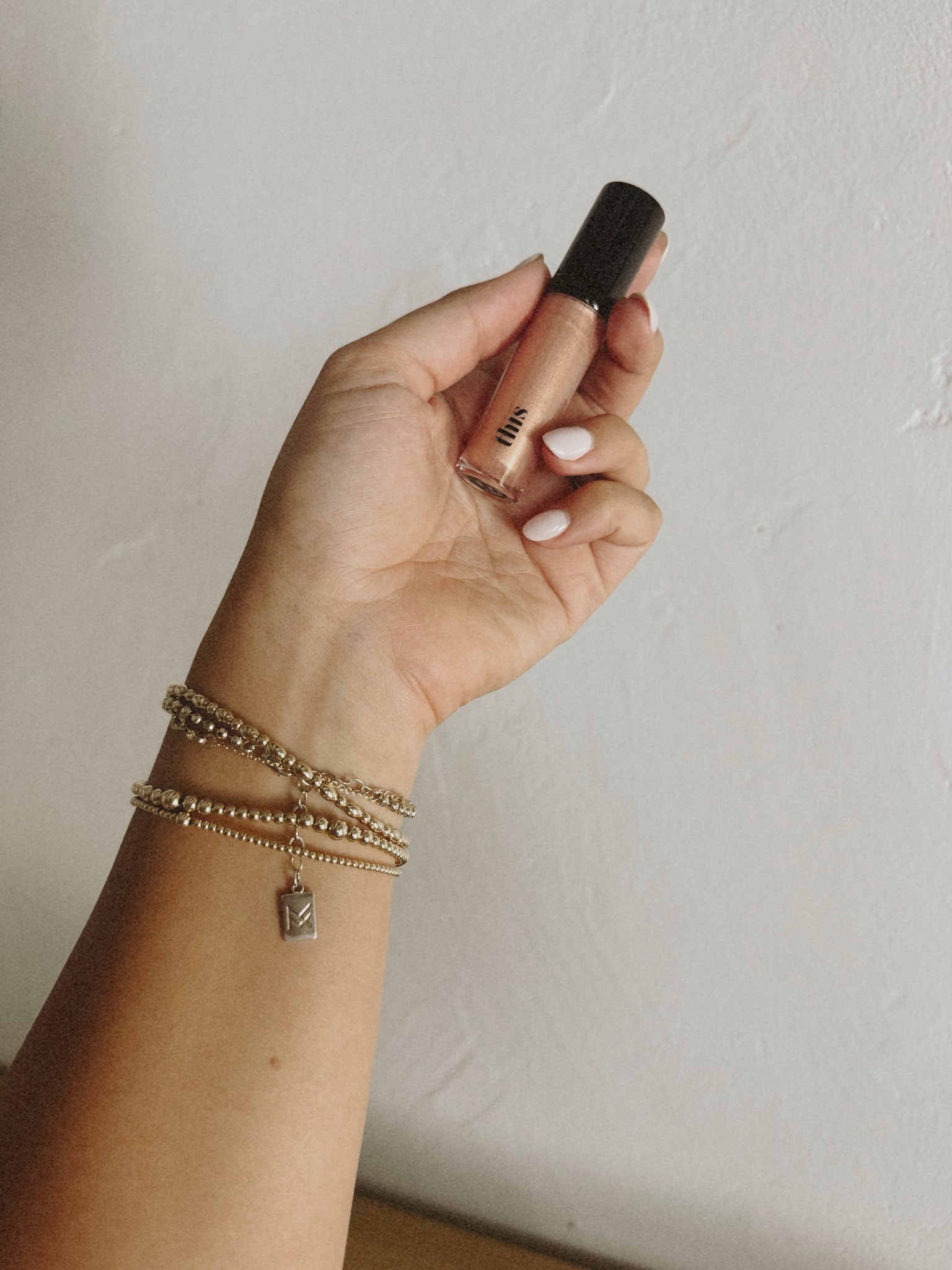 Lip shade Bestie 💄 super shine gloss with long lasting hydration. My lips have been loving it! 

#LTKfindsunder50 #LTKbeauty