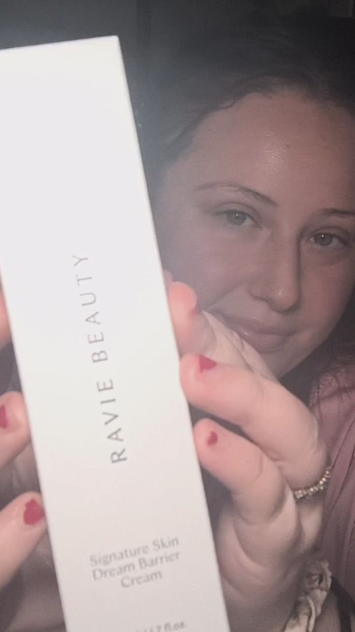 NEW Ravie Skin Barrier Cream! 💋

#LTKFindsUnder50 #LTKFindsUnder100 #LTKBeauty
