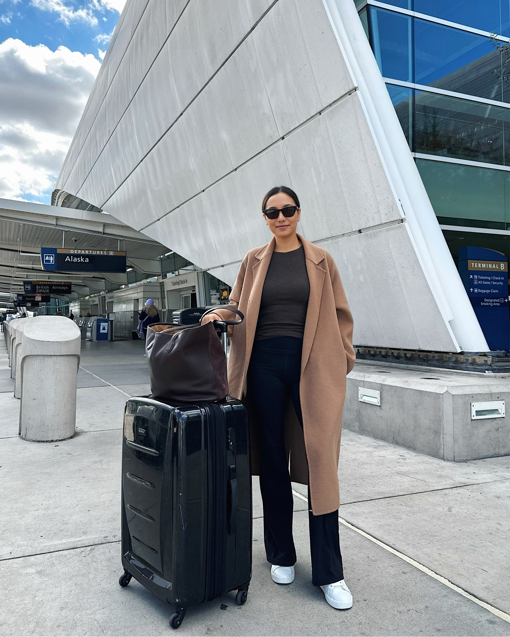 Airport travel outfit to Boston 
Camel coat xs Mango 
Tee xs 
Flare leggings xs 

#LTKxMadewell #LTKtravel