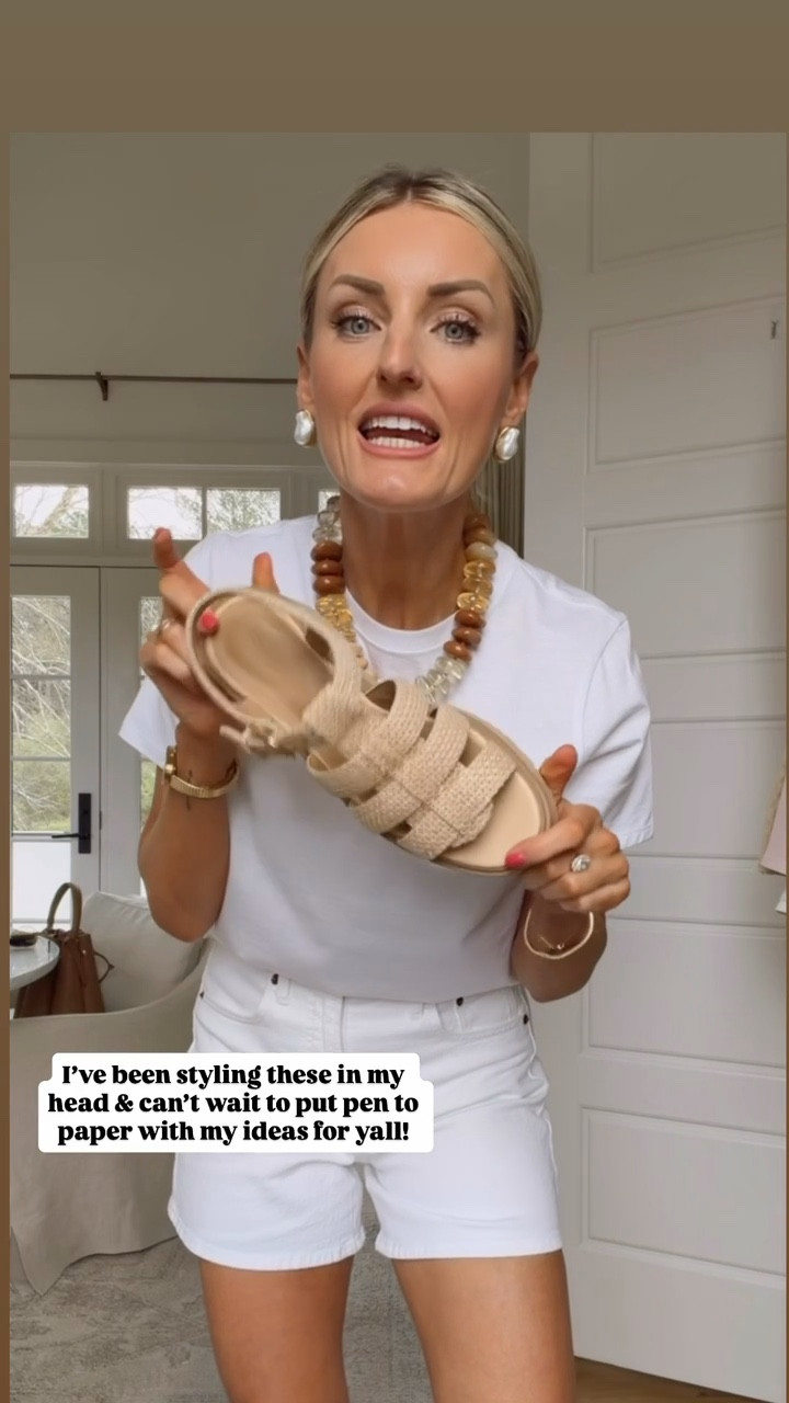 These Target shoes are so good 👏🏼 they’re under $50! So many ways to style!

Loverly Grey, Target find, Target fashion, platform sandal, neutral sandal

#LTKSeasonal #LTKootd