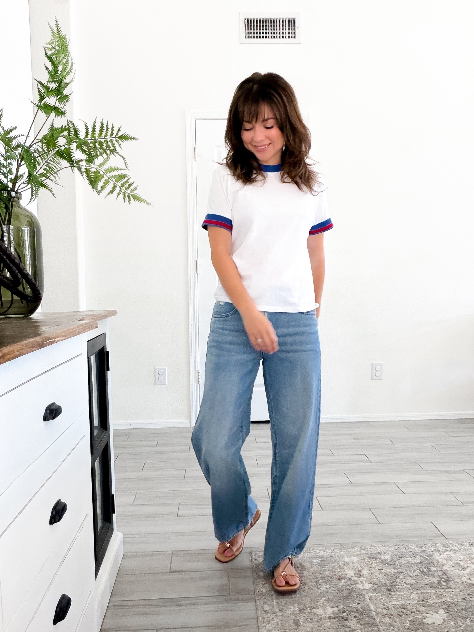 Madewell insider 25% off sale my top 4 petite items to buy 

Jean 25 p
Shorts 25 
Tops XS 
Tote bean 

Comment SHOP below to receive a DM with the link to this post on my LTK ⬇ https://liketk.it/5YKxZ #ltkpetite #ltksalealert

#LTKPetite #LTKSeasonal