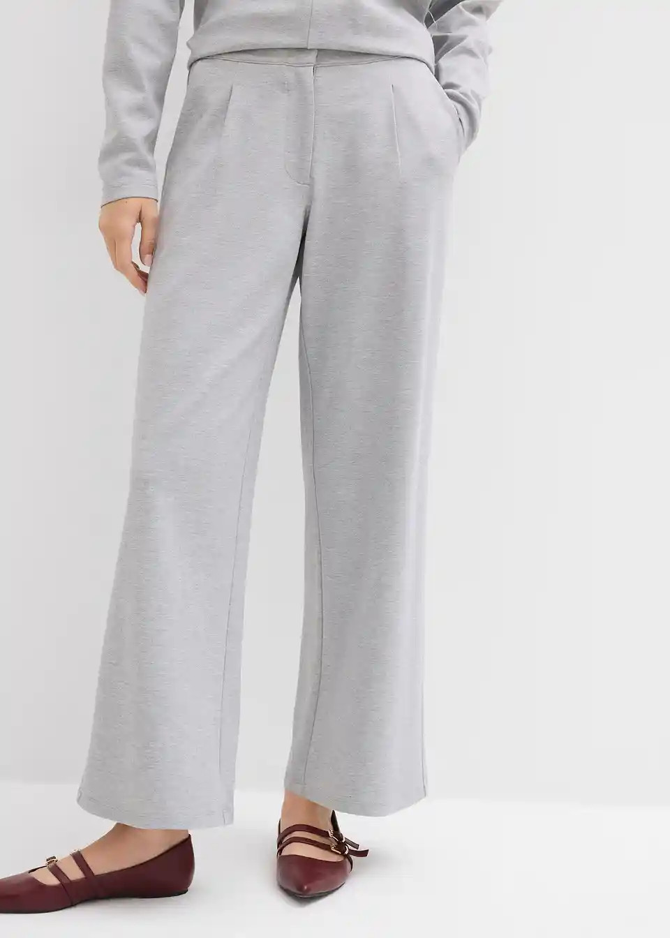 Relaxte Hose mit weitem Bein aus Viskose-Mix | Bonprix DE