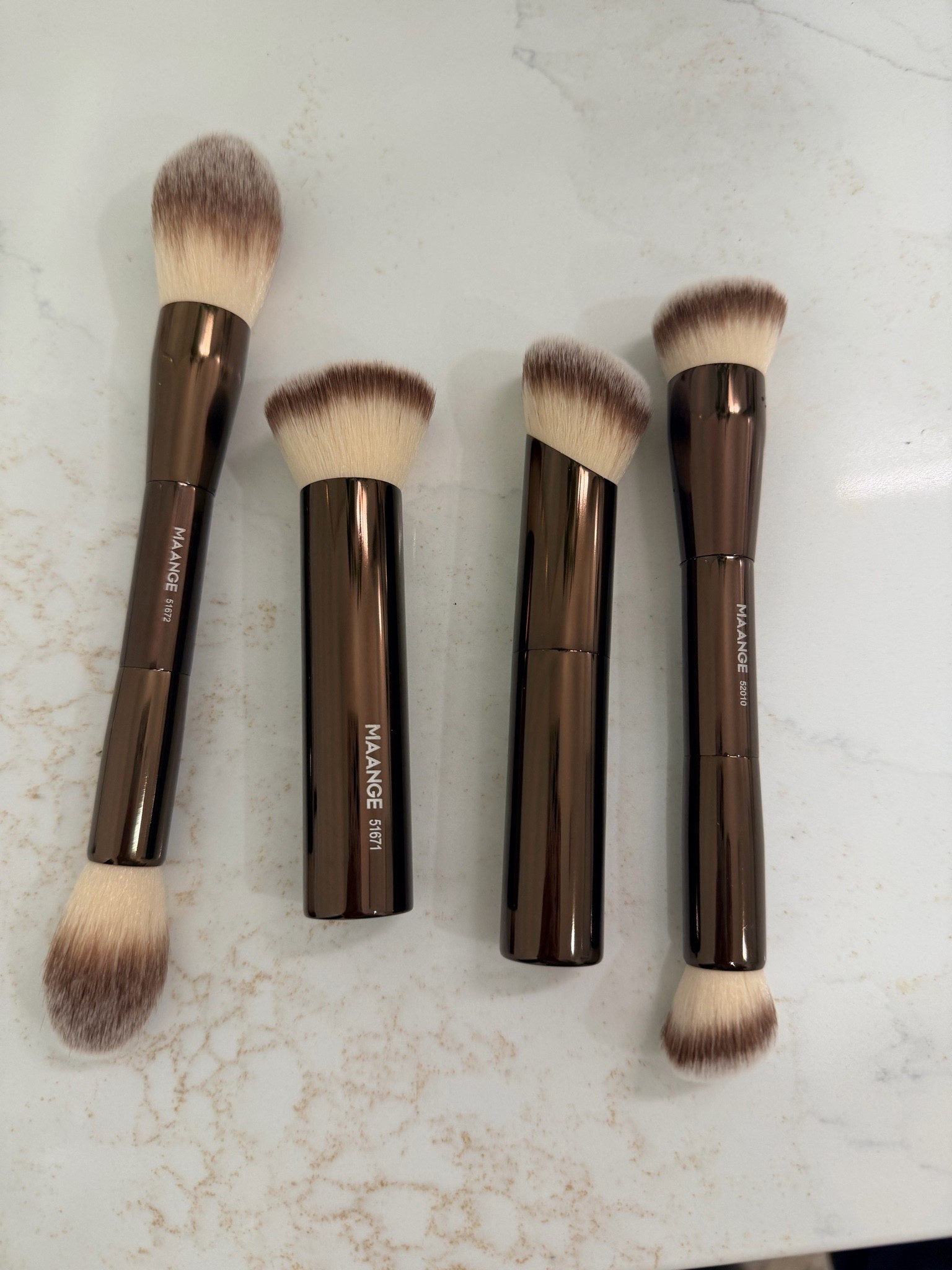 Hourglass look for less makeup brushes
Amazon find
Foundation brush
Blush brush