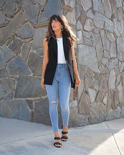 Sleeveless Notch Lapel Blazer | Express