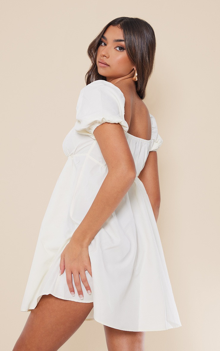 Cream Woven Ruched Bust Shift Dress | Dresses | PrettyLittleThing UK