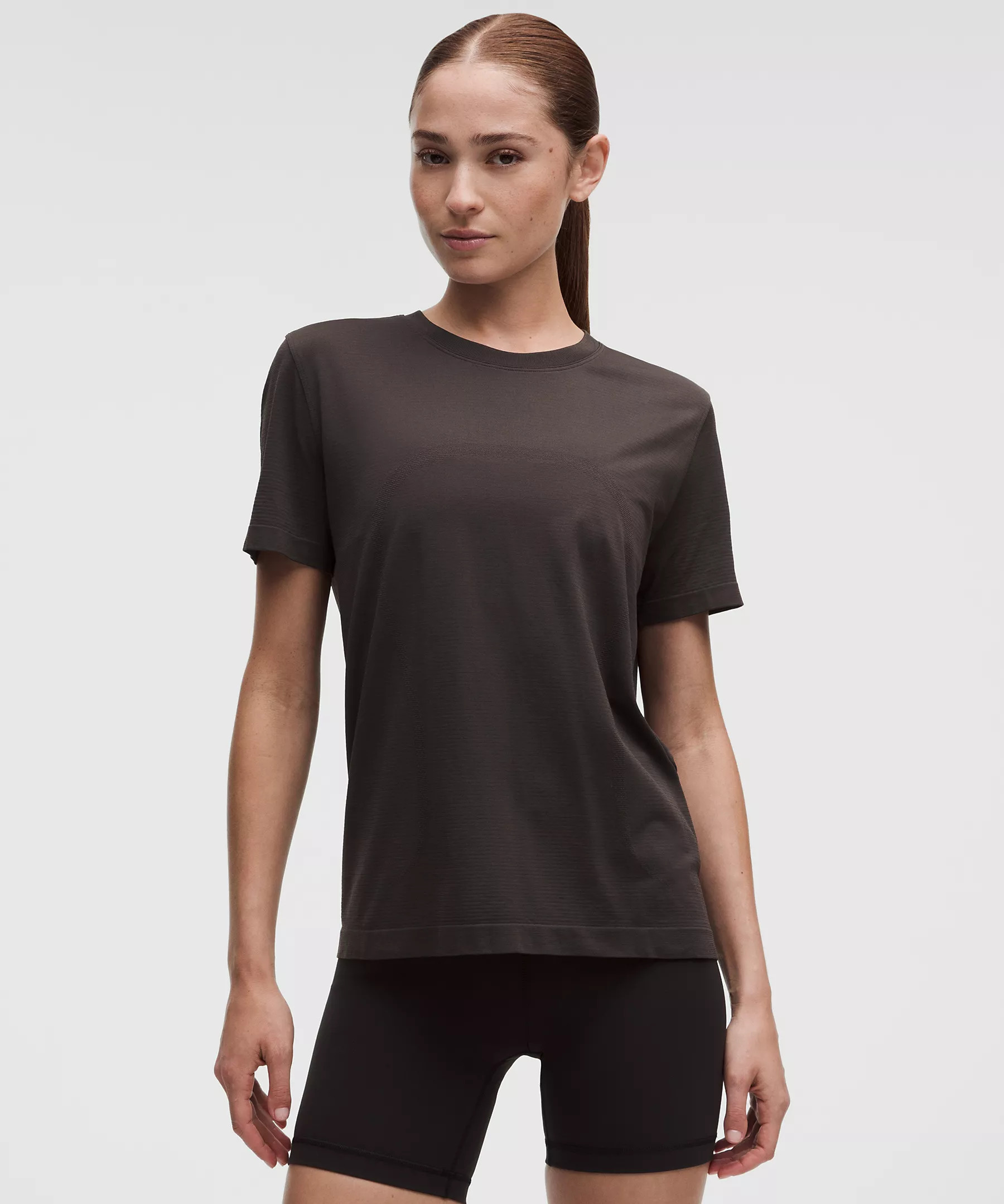 Swiftly Relaxed Short-Sleeve Shirt Hip Length | lululemon (CA)