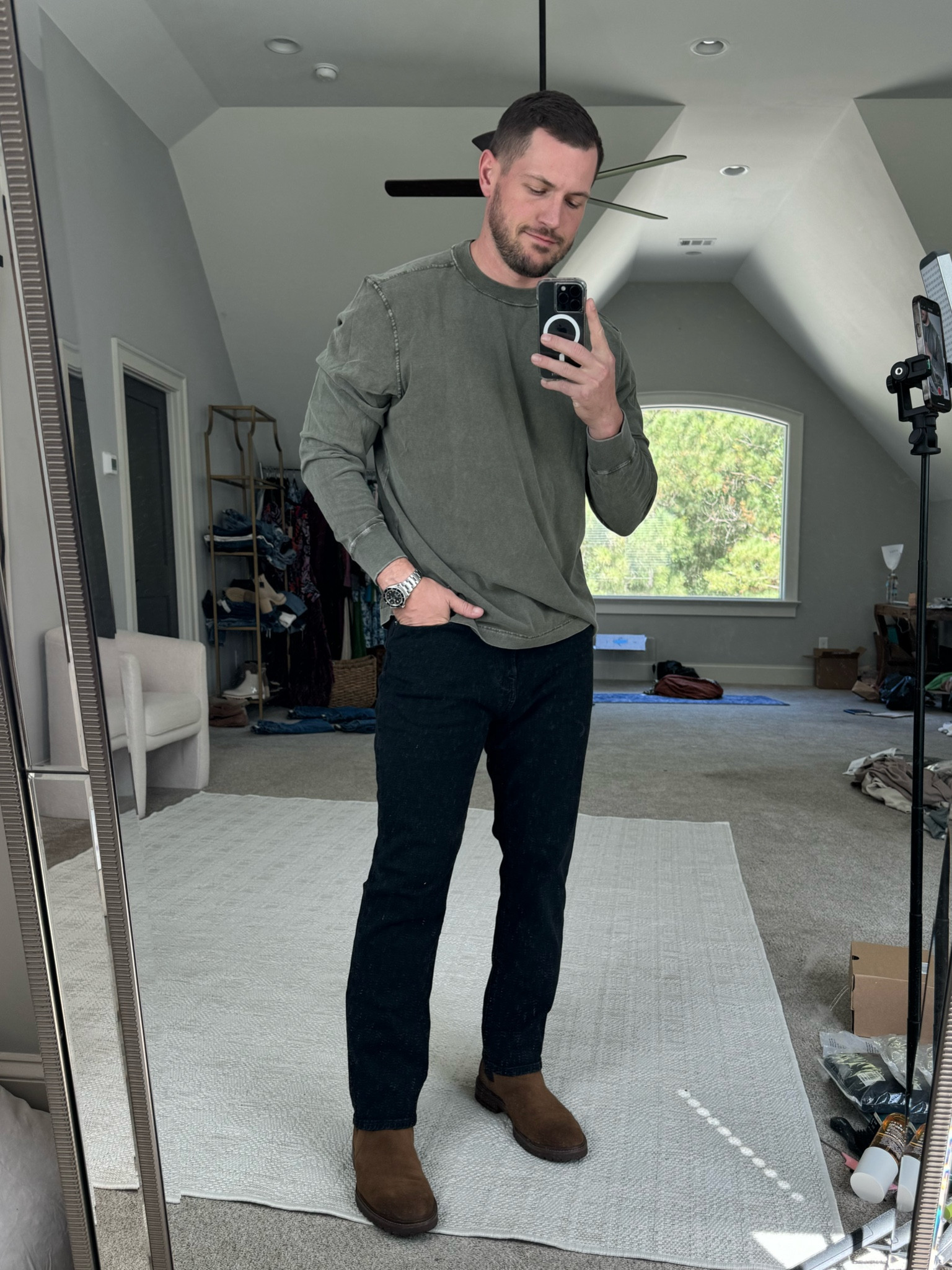 Men’s Abercrombie Fall Boots Jeans Sweater Long sleeve tee Large 34x30 TTS 

#LTKfamily #LTKmens #LTKSeasonal