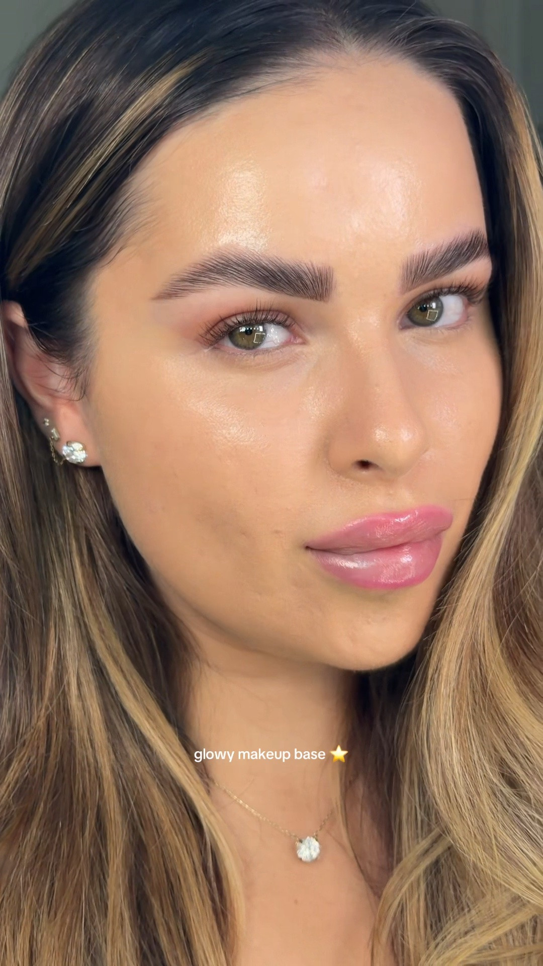 these products together are chefs kiss ⭐️ wearing @rhode skin glazing mist, @Tatcha milky sunscreen, @m.ph by Mary Phillips serum foundation in shade light 80 O, @M·A·C Cosmetics pink color corrector + concealer in shade NC17 #glowyskin #glowymakeup #baseroutine #tatcha #tatchacollectivepartner