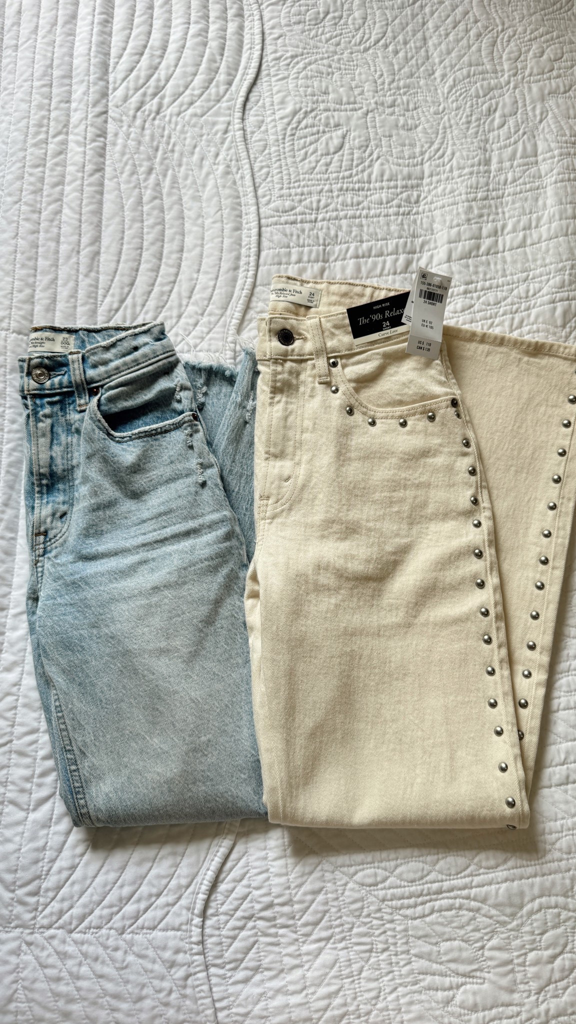 the perfect fall jeans! i am 5’3” and wear a size 23 short!

#LTKStyleTip #LTKSeasonal #LTKFindsUnder100