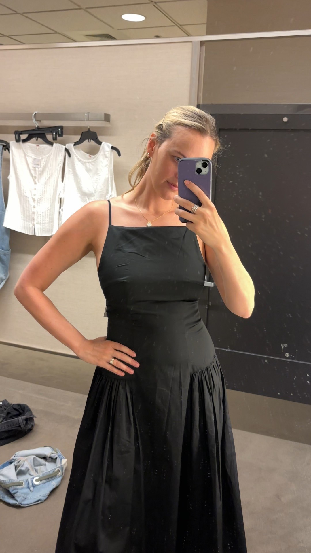 Seriously so flattering and works for my postpartum body! Wearing a size small 

#LTKspring #LTKsummer #LTKwedding