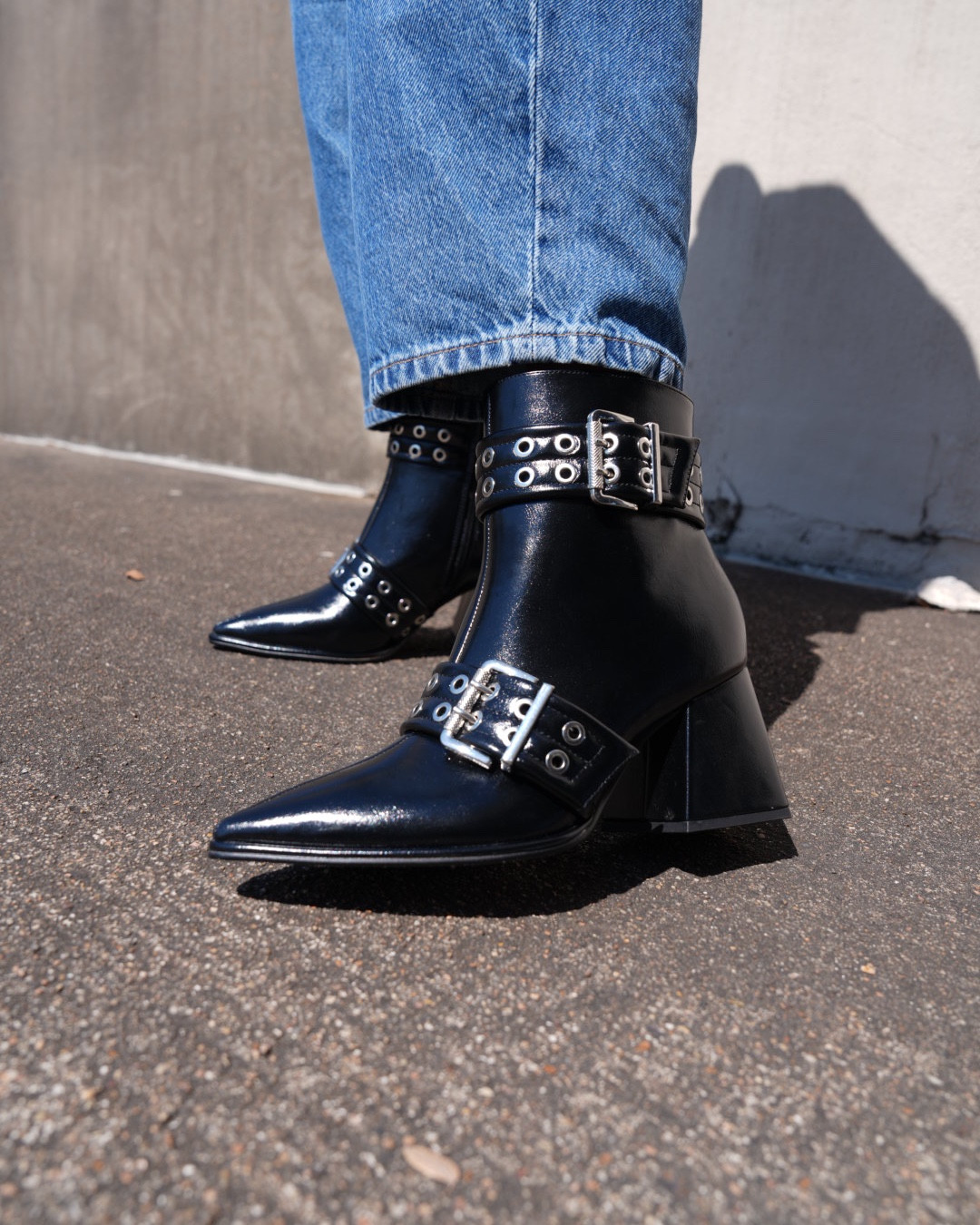 Fall boots! Black pointed toe booties with buckle detail and block heels. Very comfortable and stylish! Comes in cream too!

#LTKFindsUnder100 #LTKShoeCrush #LTKStyleTip