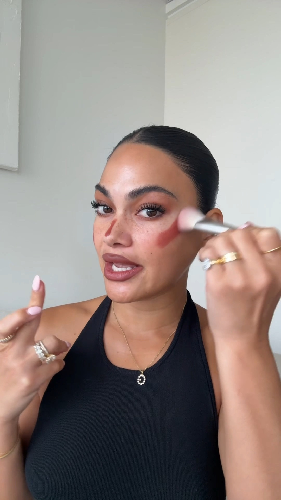 I’m wearing size XS in the #henne top