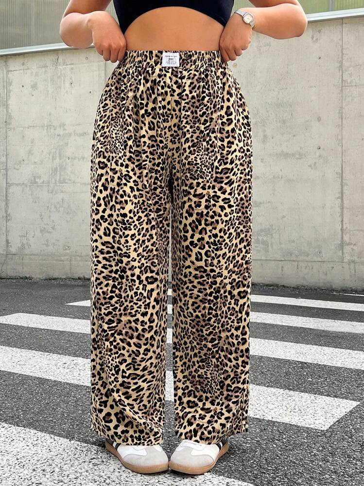 SHEIN EZwear Plus Size Women Leopard Print Woven Fabric Casual Highwaist Wide Leg Pants With Pock... | SHEIN