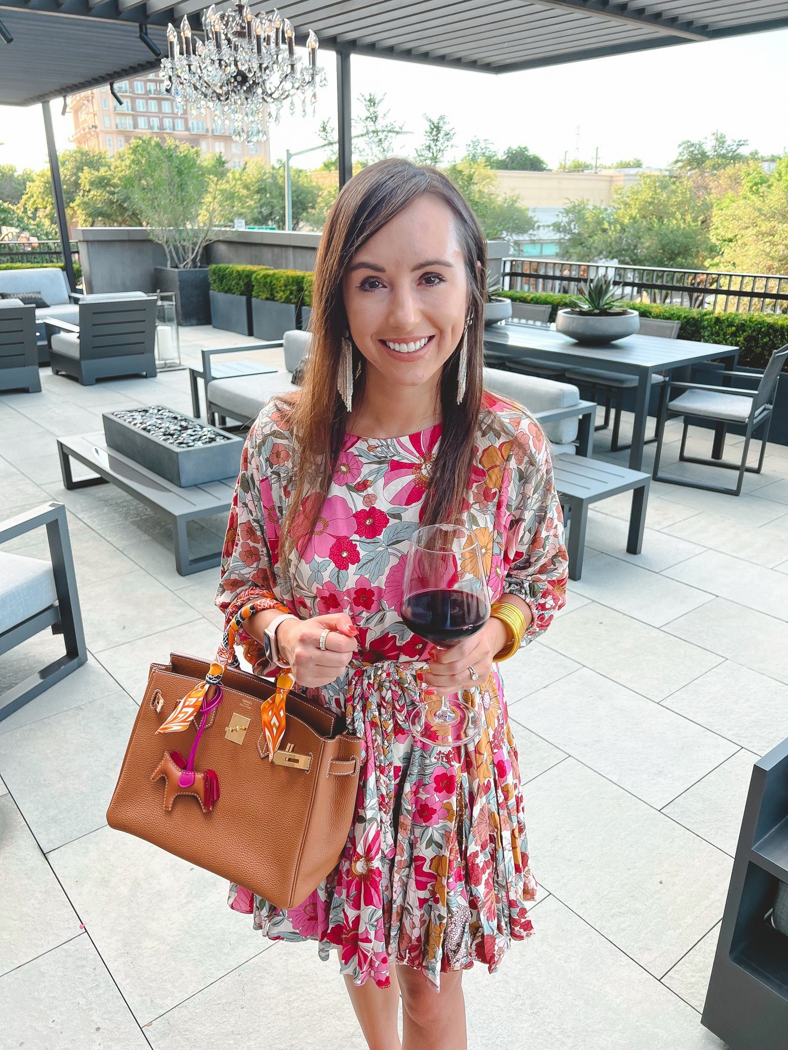 The prettiest date night dress from red dress boutique 




#LTKfindsunder50 #LTKfindsunder100 #LTKSeasonal