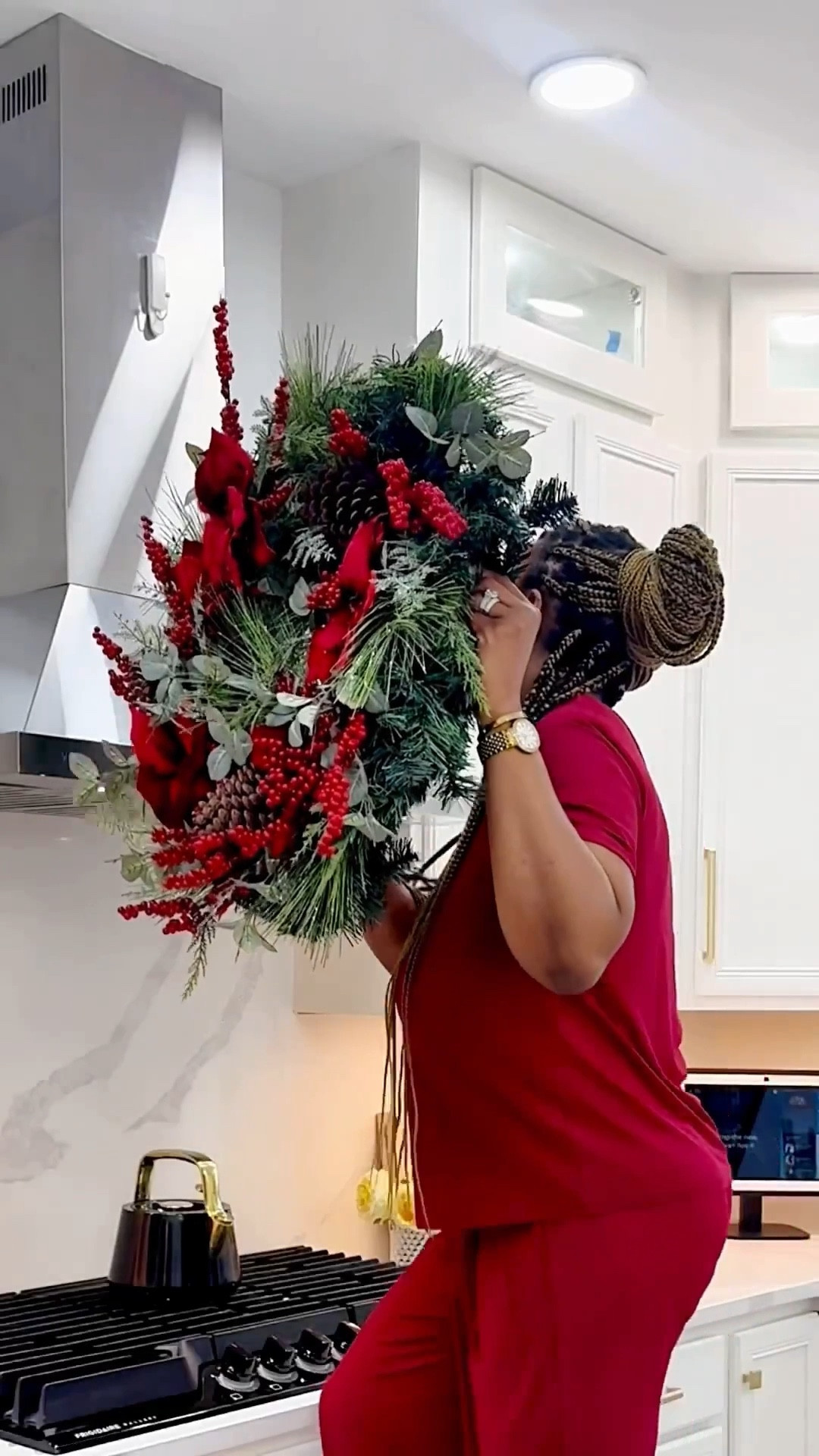 Safest way I love to hang my wreaths and garlands damage free. No nail holes or chipped paint 🙌 
Tap below to shop! Follow me @omabelle for more Fashion, Home & everything inbetween. Glad to have you here!!! 💕😊🙏

Home | Home decor |Entryway decor | Entryway table | console table | Buffet table | Accent table
Pottery barn | Amazon home
Restoration hardware look for less |Luxe for less | Entryway ideas | Foyer table | Foyer decor | Sofa table | Black sofa table | Black console | Black accent table
| Black wooden table |Living room decor | Rugs | Area rug | Neutral rug | Living room family room rug | Sofa sectional | Washable cleanable sofa | Family friendly sofa furniture | Stain resistant fabric sofa | Cloud sofa | Family kid toddler | pet friendly sofa | Coffee table | Livingroom | Home decor | bedding | bedroom | fall decor |  fall porch | dresser | rug | kitchen | dispenser | cutlery set | knives 


#LTKFindsUnder50 #LTKHoliday #LTKHome