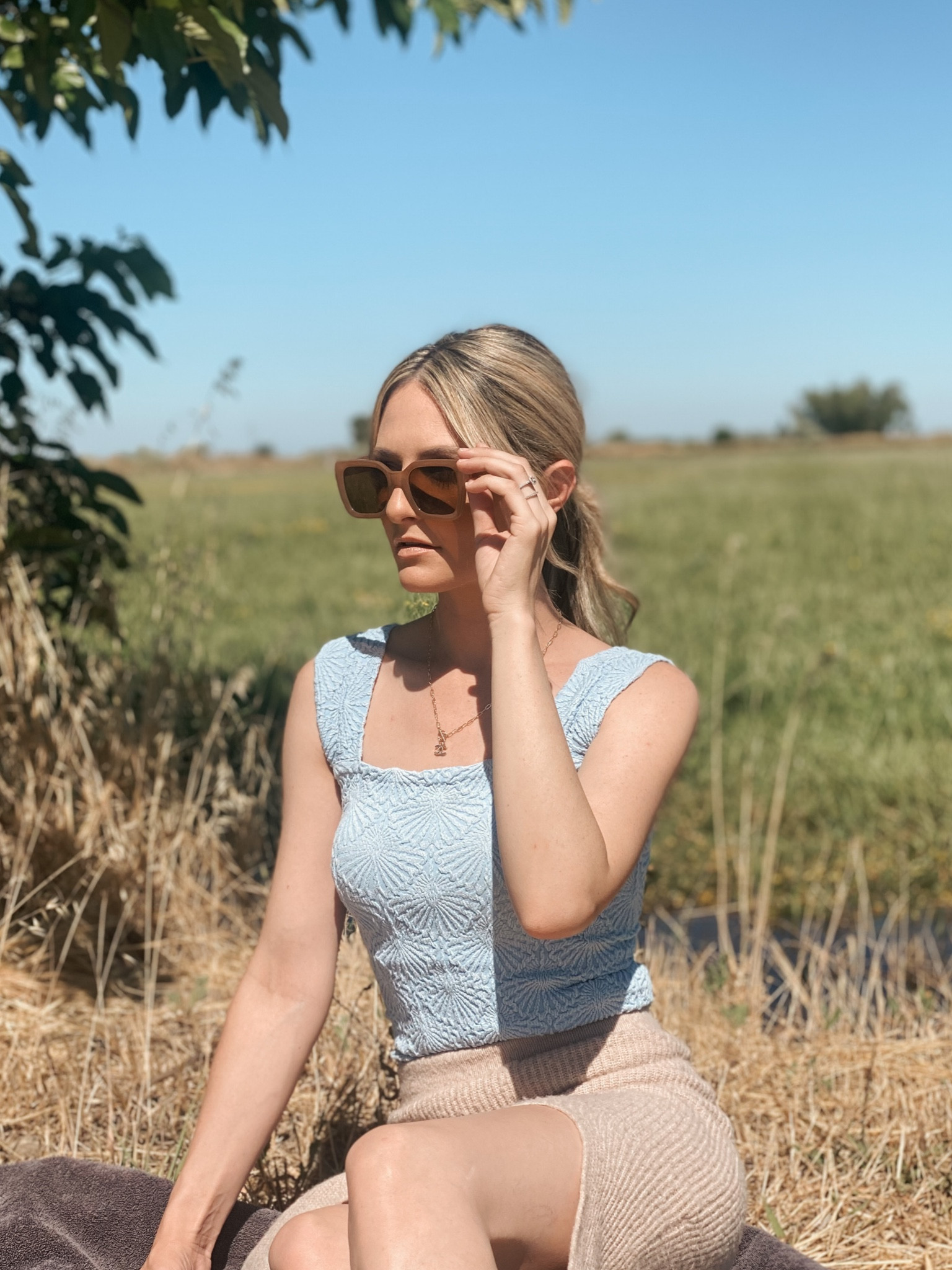 vici shirt 🩵



#LTKFind #LTKtravel #LTKstyletip