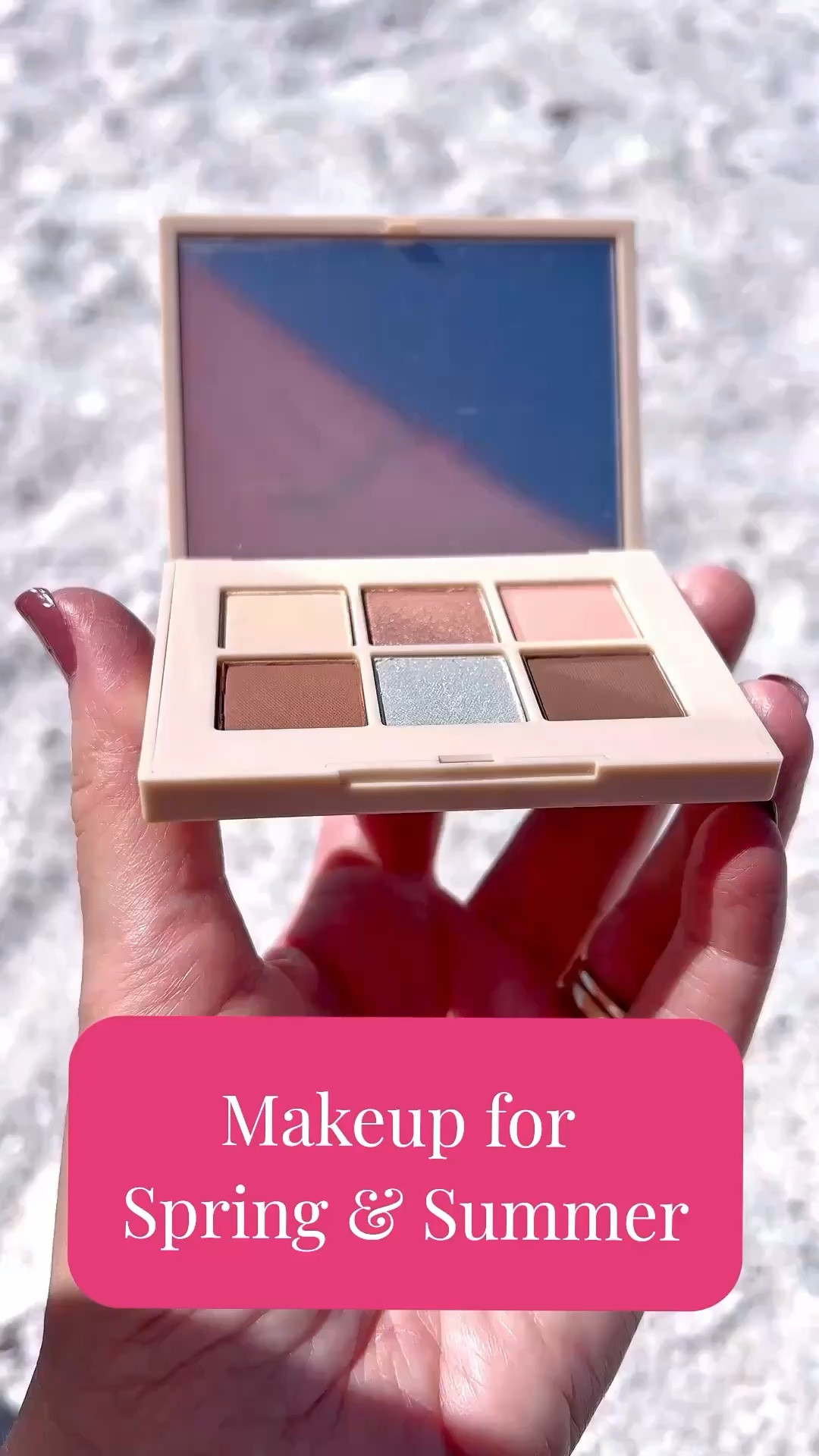 Great Makeup for Spring & Summer

This eyeshadow palette from Dibs is beautiful! Don’t you think? Pack this makeup for summer vacation!

@DIBS Beauty

#LTKSwim #LTKTravel #LTKBeauty