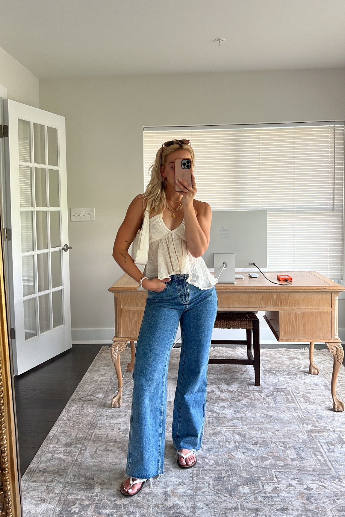 Cutie lil summer outfit of the day ft. @princesspolly (Use code 20VANESSA for $$ off) 

Summer outfits, casual summer style, girlie summer style, flowy tops, Flowy summer tops, summer tops, summer fashion 2023, summer outfit inspo, summer outfits 2023, summer fashion trends 2023, medium wash denim, dark wash denim 