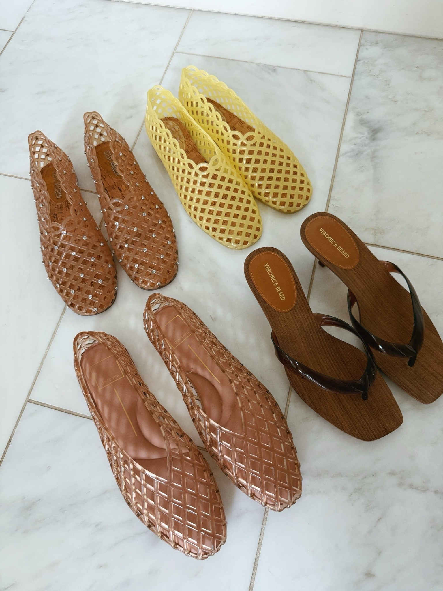 Some of my favorite jelly shoes for summer
