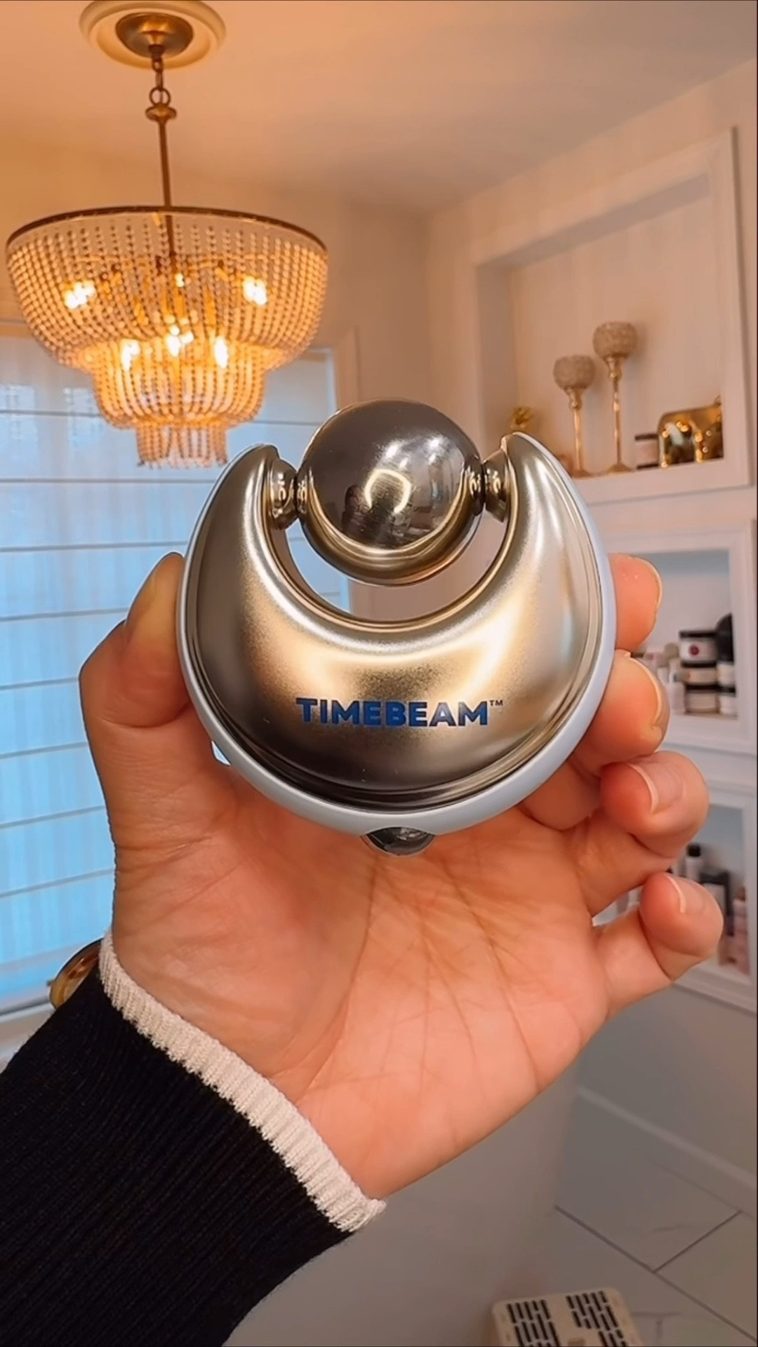 I didn’t expect to love this as much as I do… but TimeBeam Beauty has officially earned a permanent spot in my routine. @timebeambeauty 

TimeBeam Beauty gives my skin that effortless glow I’ve been chasing. Details linked in my LTK app so you can go shop directly from there. @shop.ltk

#timebeampartner #timebeam
#timebeambeauty #NAD
#longevity
#longevitytips
#skinlongevity
#magnesium

#LTKBeauty #LTKselfcare #LTKOver40