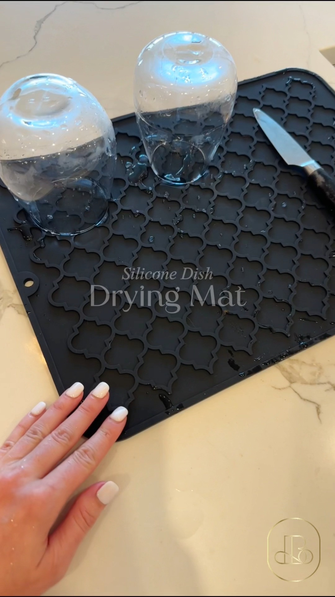 We love a product that does it all. The Amoami Dish Drying Mat’s raised texture lets air circulate so dishes dry way faster, and the water doesn't just sit there getting musty. No more water rings, no more sticky counters. Just a pristine, aesthetic setup. Don't sleep on this kitchen essential! ✨ #LTKHome #LTKKitchen #LTKHomeFinds #LTKKitchenFinds #KitchenHacks #KitchenOrganization #CleanTok #Amoami #SiliconeMat #HomeUpgrade #KitchenMustHaves #AmazonFinds #HomeChef #KitchenGadgets #CountertopDecor #SmartHome #KitchenFinds #AmoamiMat #HomeHacks #CleanAesthetic 

#LTKmomlife #LTKHome