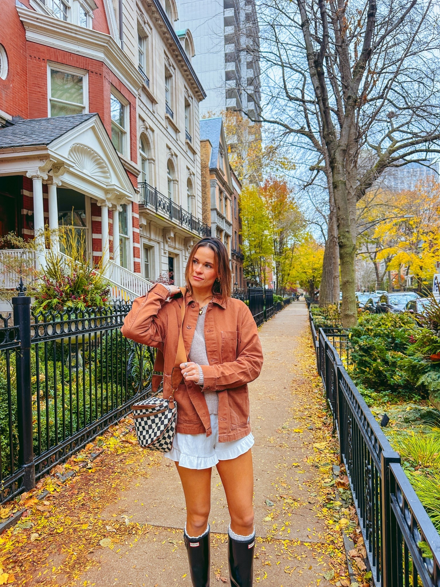 chic and cozy fall fit inspo 

#LTKMidsize #LTKootd #LTKdayinmylife