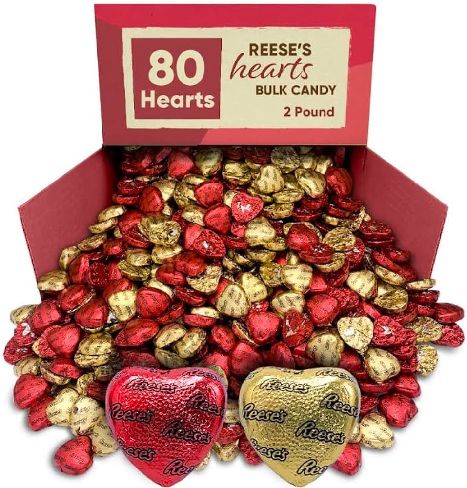 Reeces Peanut Butter Hearts Valentine Chocolate Candy, Milk Chocolate Peanut Butter Creme - 2 Pou... | Amazon (US)