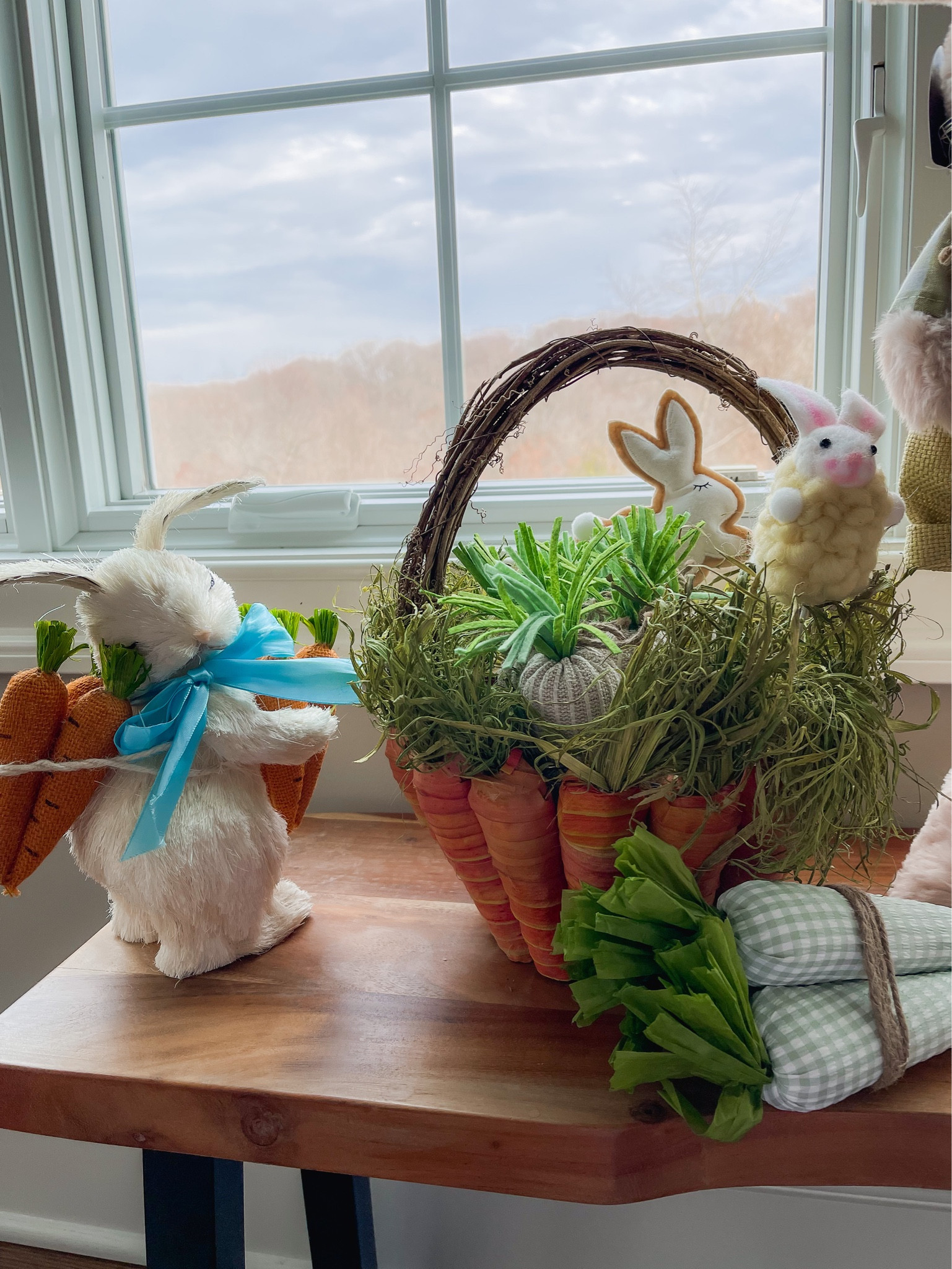 Easter decor essentials 

#LTKhome #LTKunder100 #LTKSeasonal