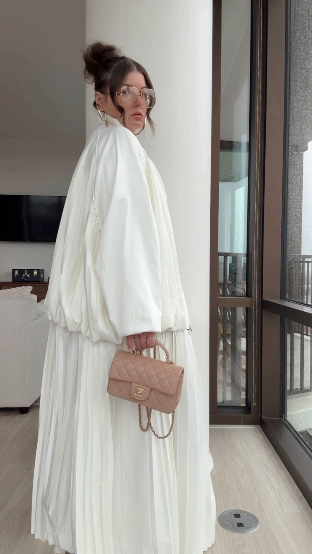 Pleated ultra wide leg palazzo pants from Nike look like a skirt with the comfort of your favorite lounge pants. 10 outta 10 on these! They run true to size

#LTKCyberWeek #LTKootd #LTKHoliday