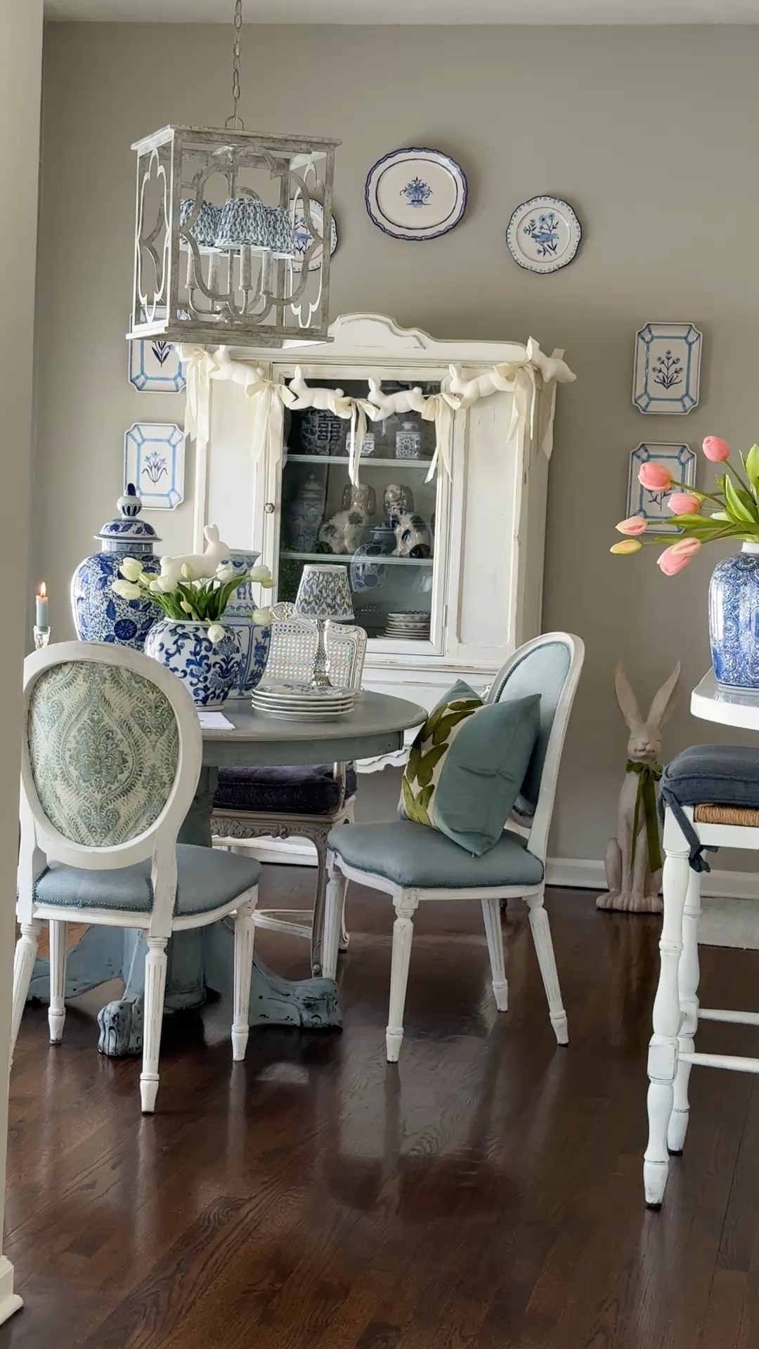 Spring decor 

#LTKHome