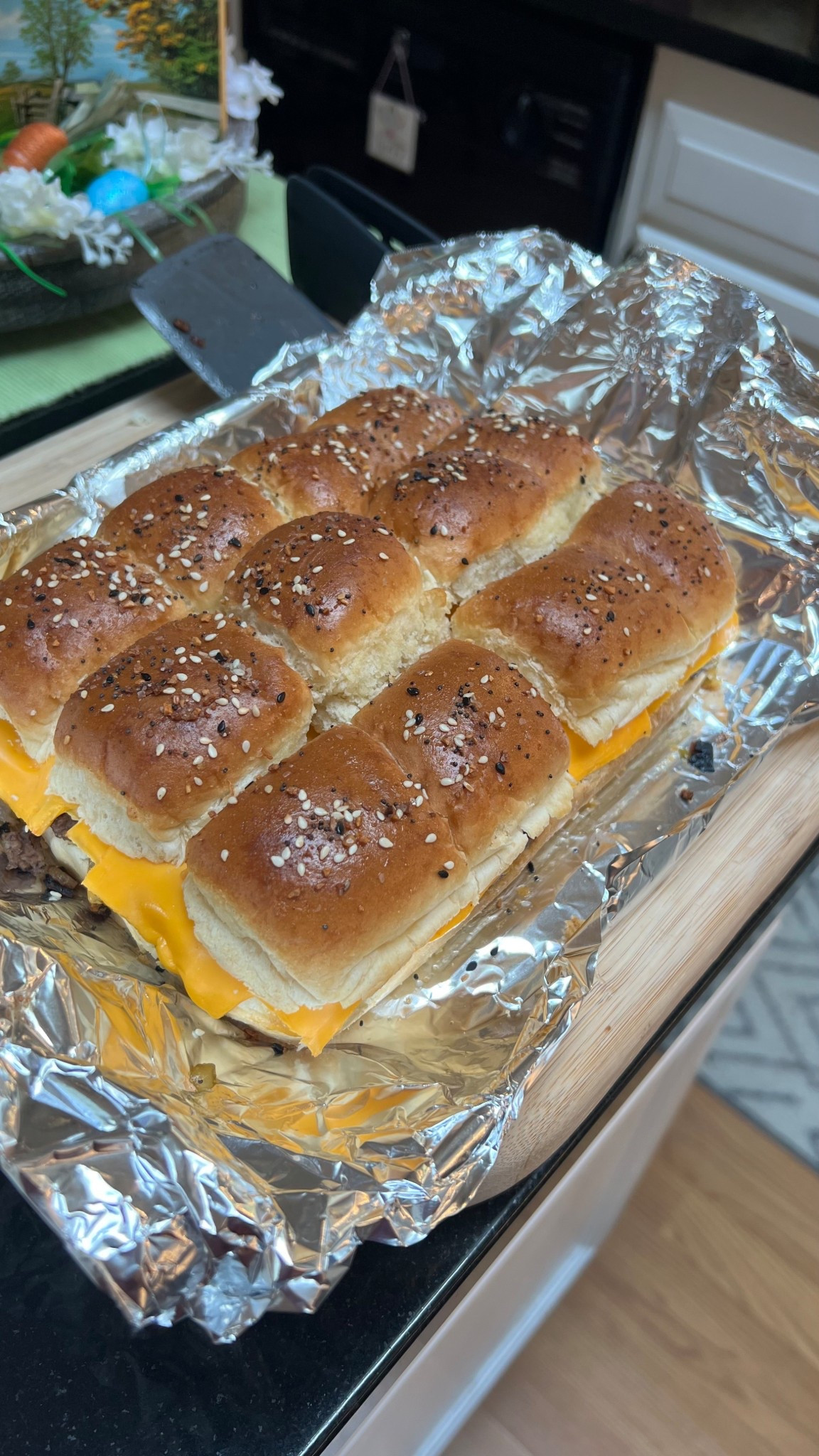 Cheeseburger Sliders - an easy dinner hit!
#ltkfood